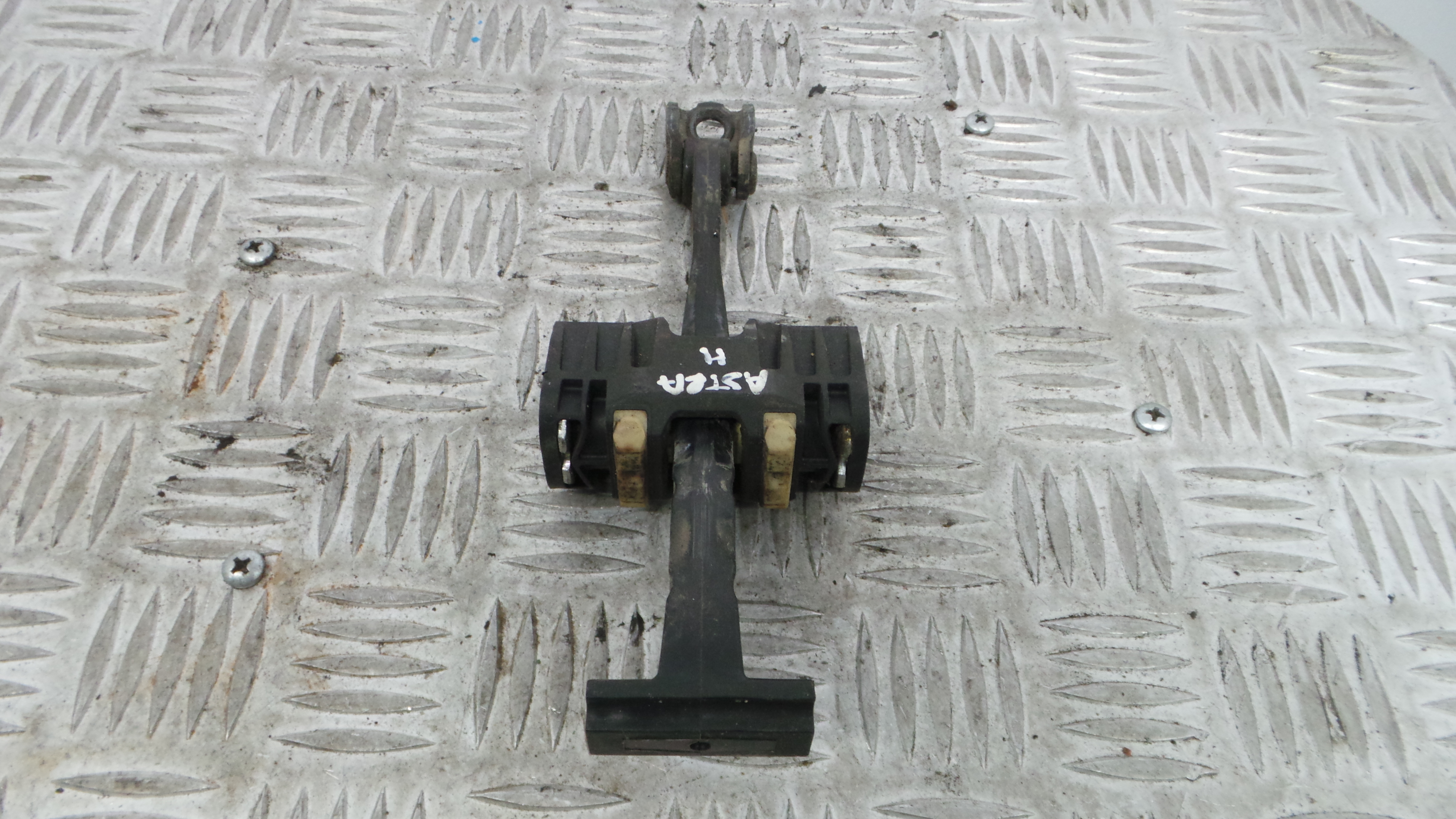 Esticador / Limitador de porta 13107175 - OPEL ASTRA H (A04)-33635797