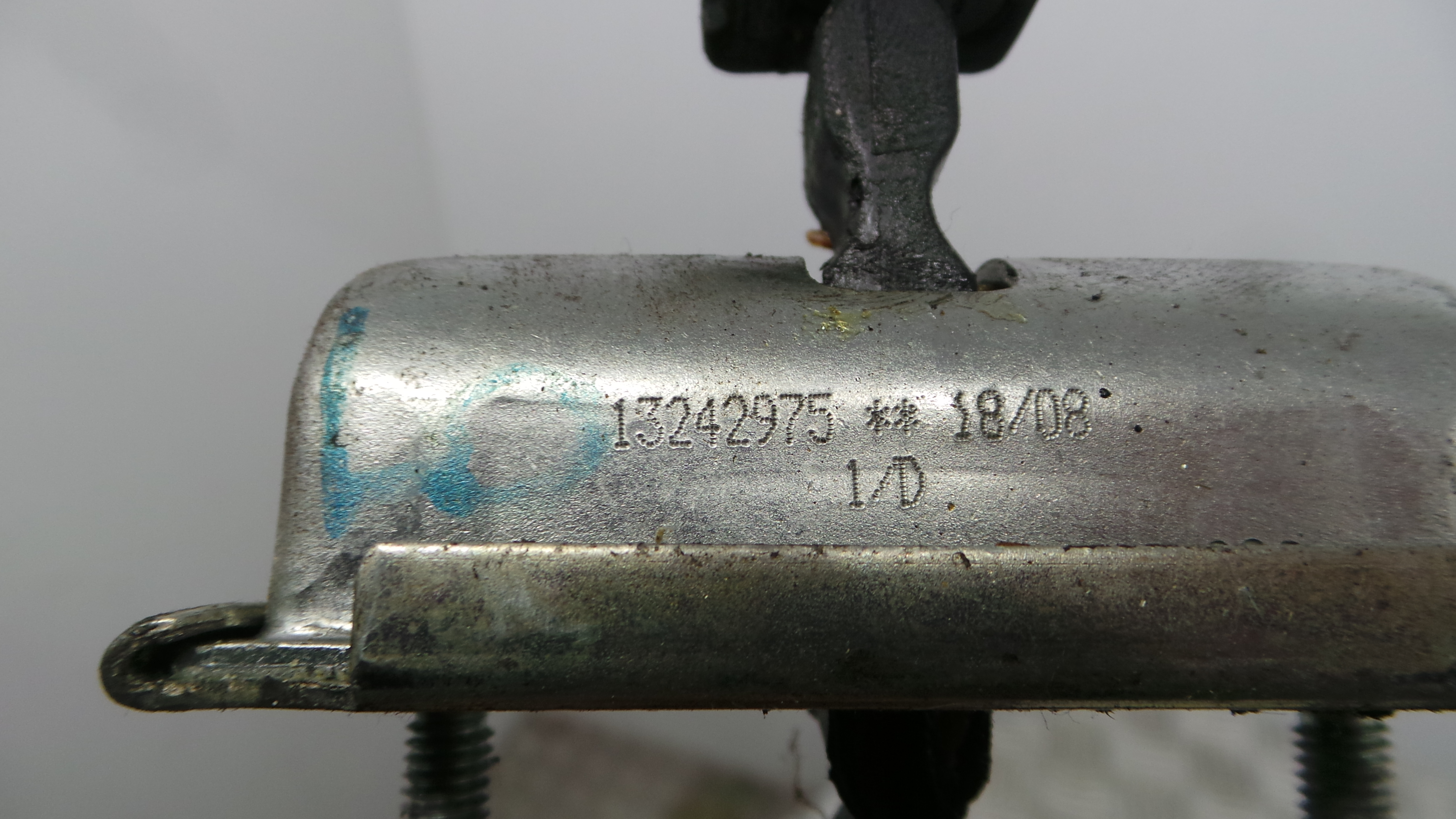 Esticador / Limitador de porta 13242975 - OPEL CORSA D (S07)-33635812