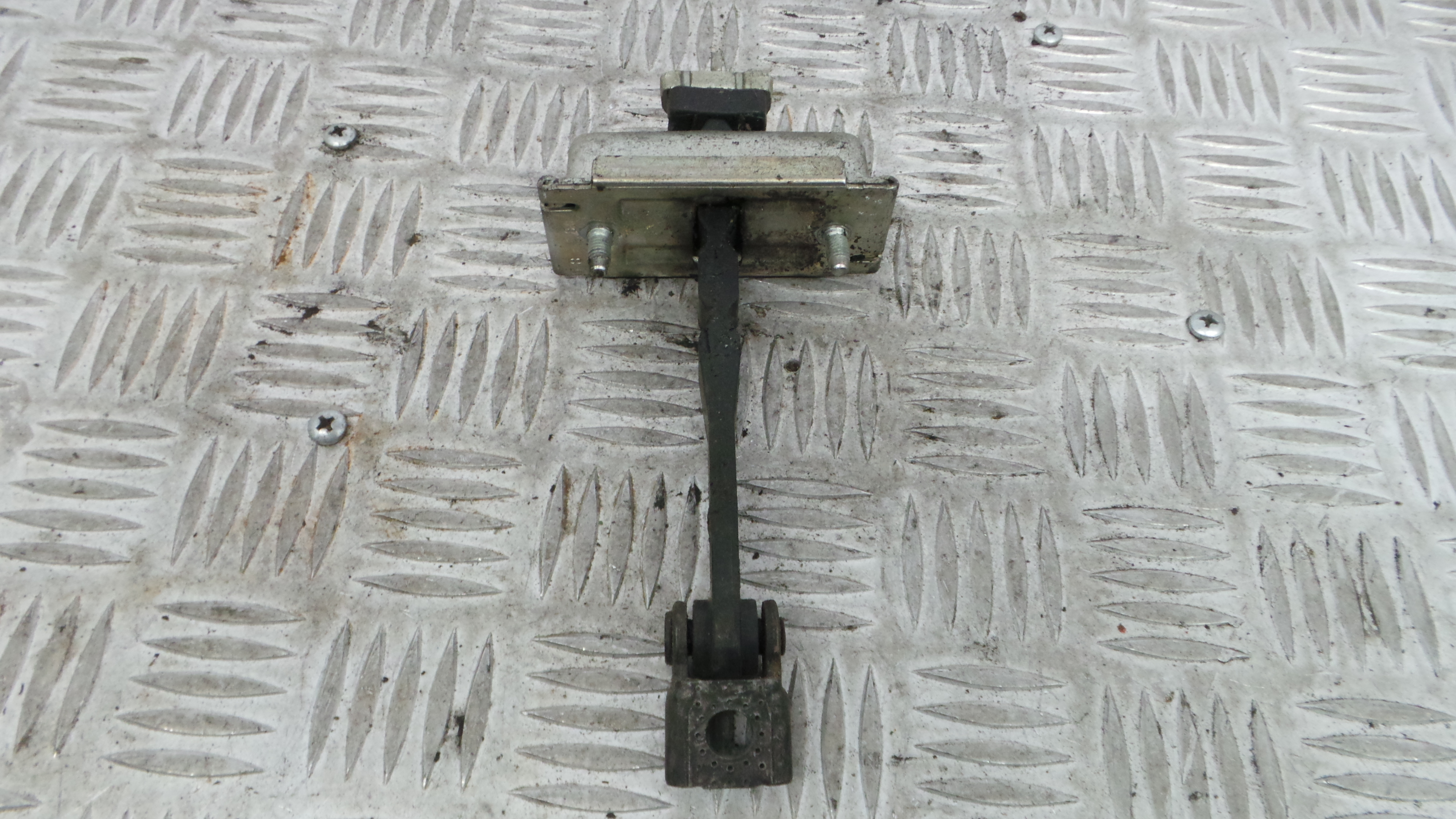 Esticador / Limitador de porta 13242975 - OPEL CORSA D (S07)-33635818
