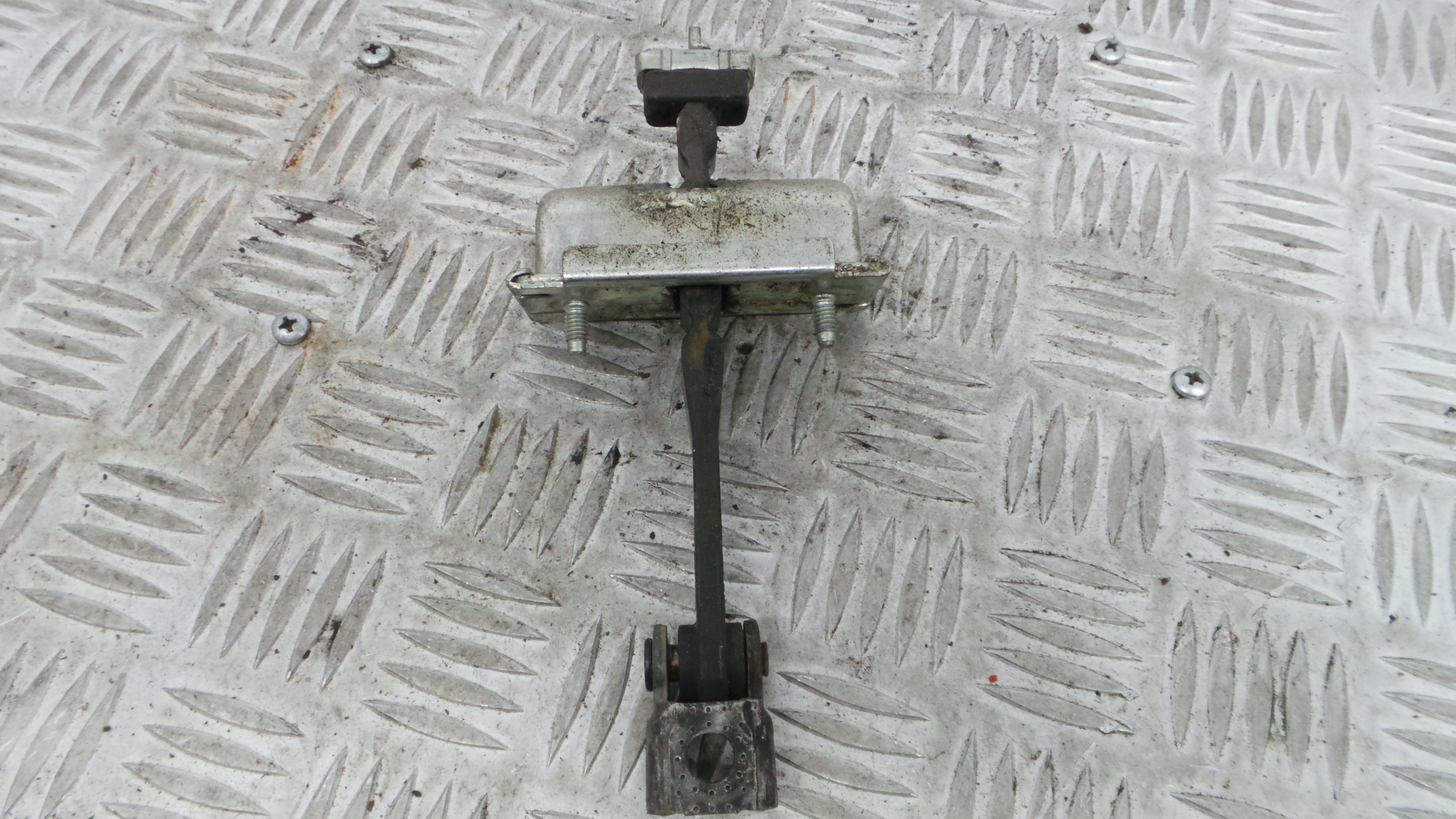 Esticador / Limitador de porta 13242975 - OPEL CORSA D (S07)-33635827