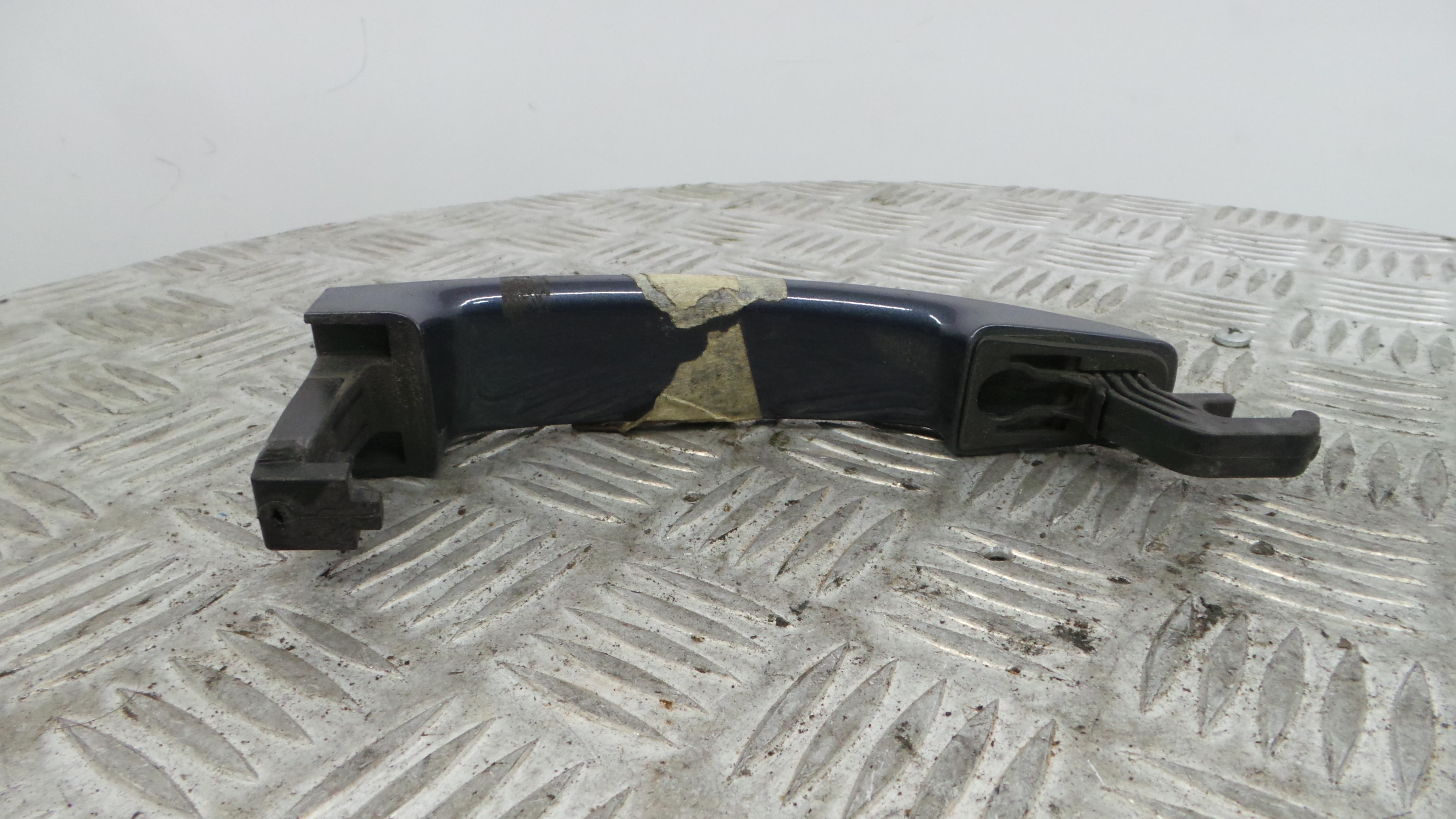 Puxador Exterior Frente Esquerdo 13142767 - OPEL ASTRA H (A04)-33635931