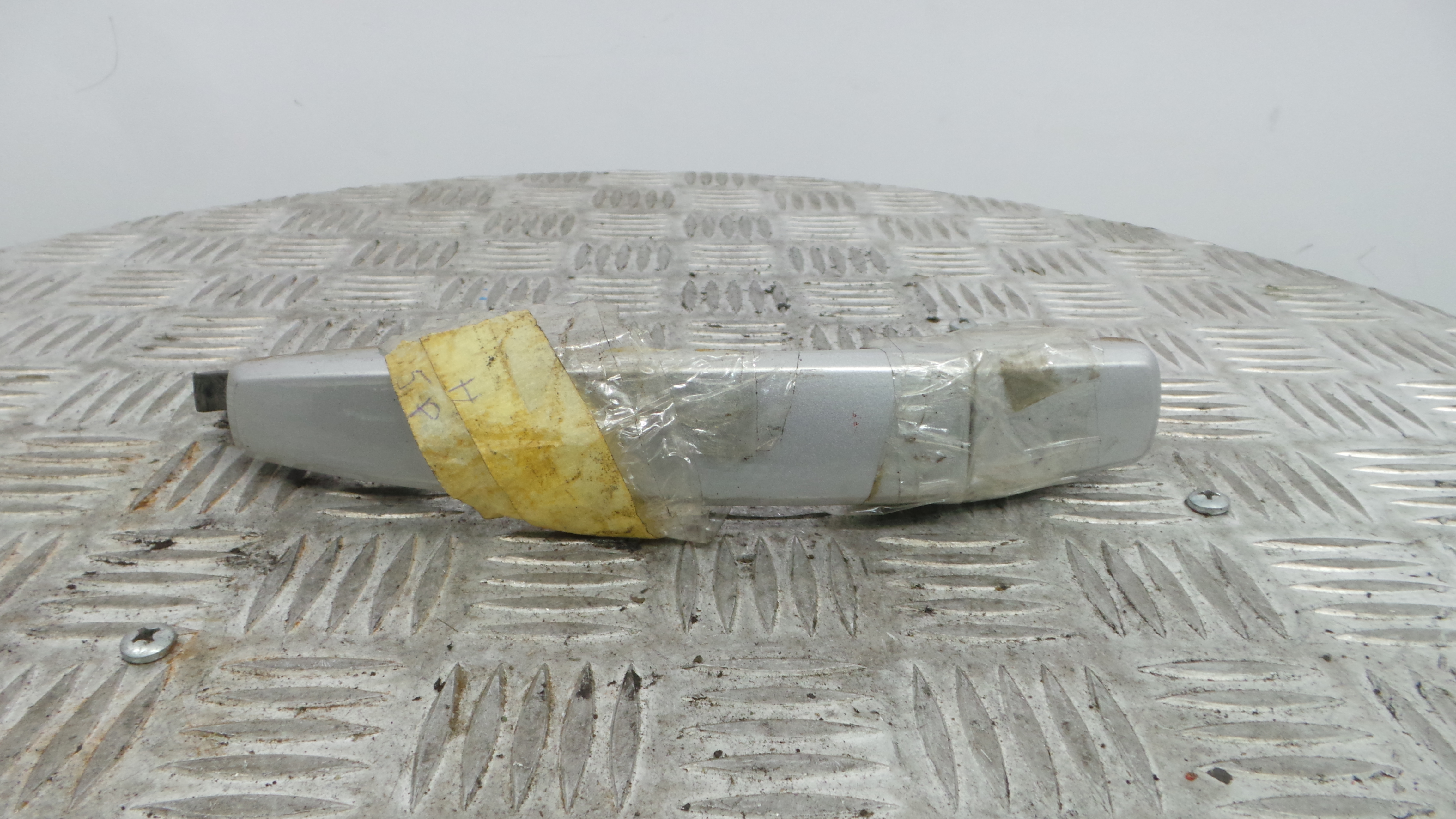 Puxador Exterior Frente Direita  13142767 - OPEL ASTRA H (A04)-33635937