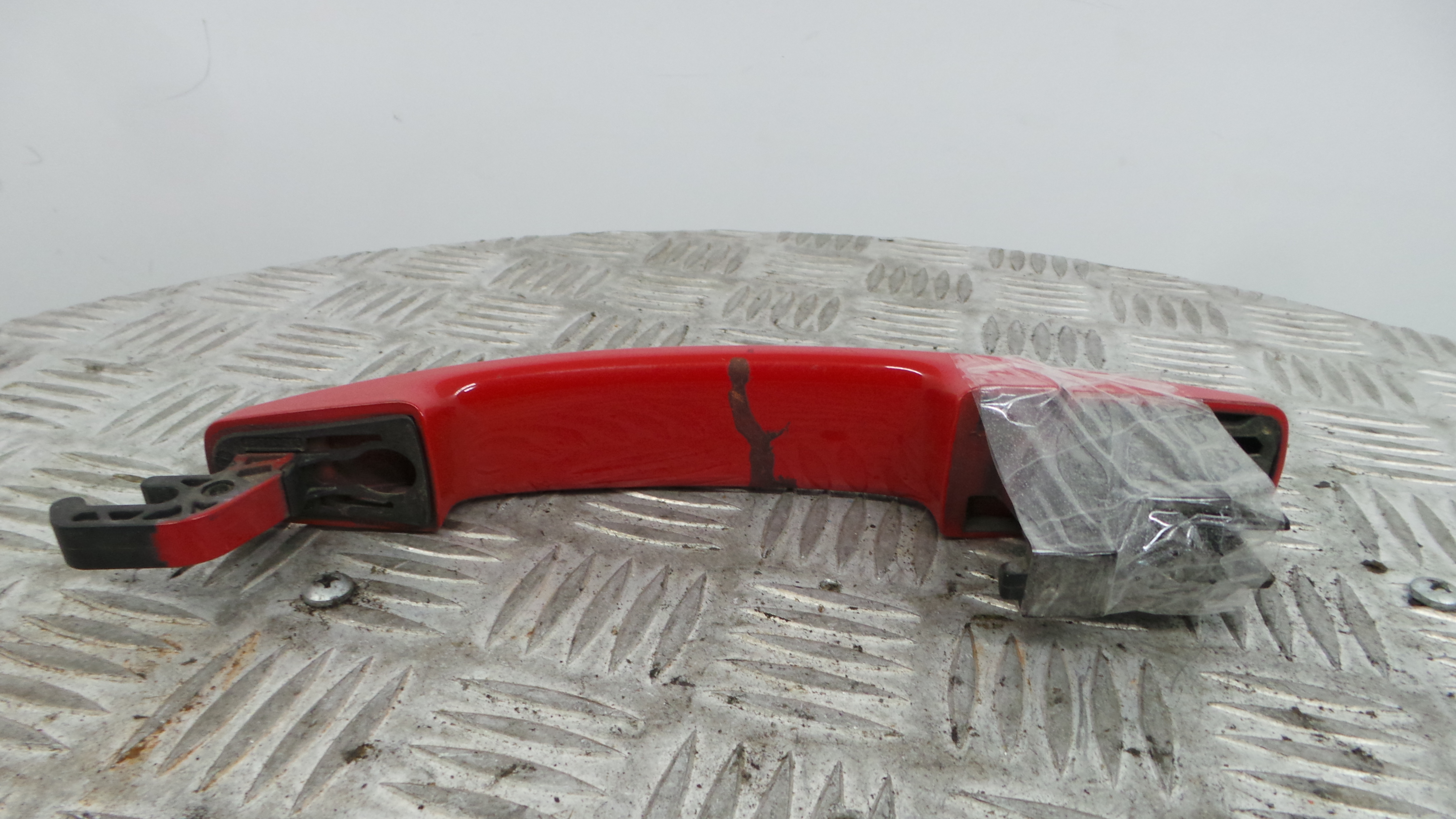 Puxador Exterior Frente Direita 13255474 - OPEL CORSA D (S07)-33635943