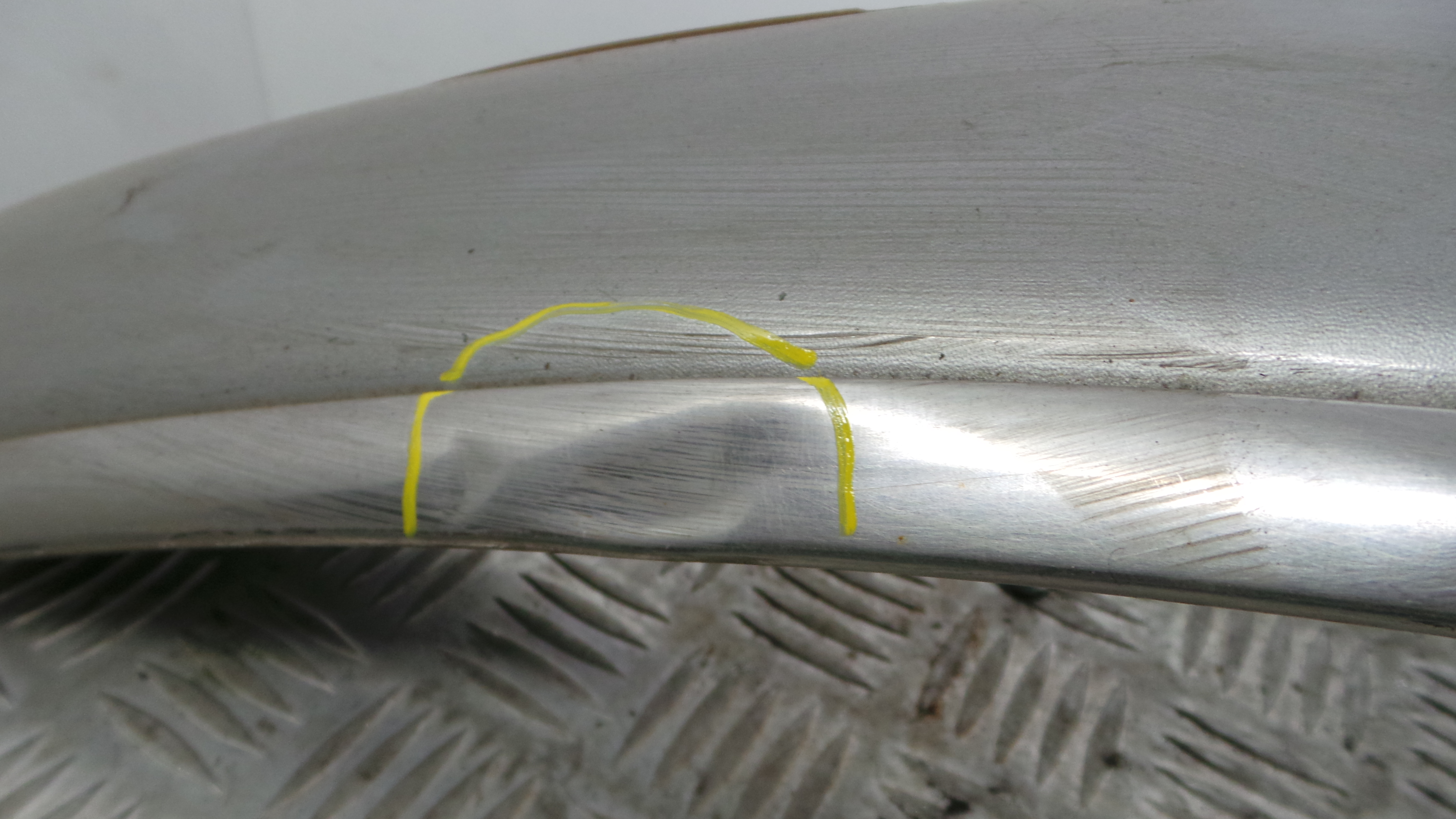 Abas De Guarda-lamas 638112S600 - NISSAN NAVARA Camião de plataforma/chassis (D22)-33635985