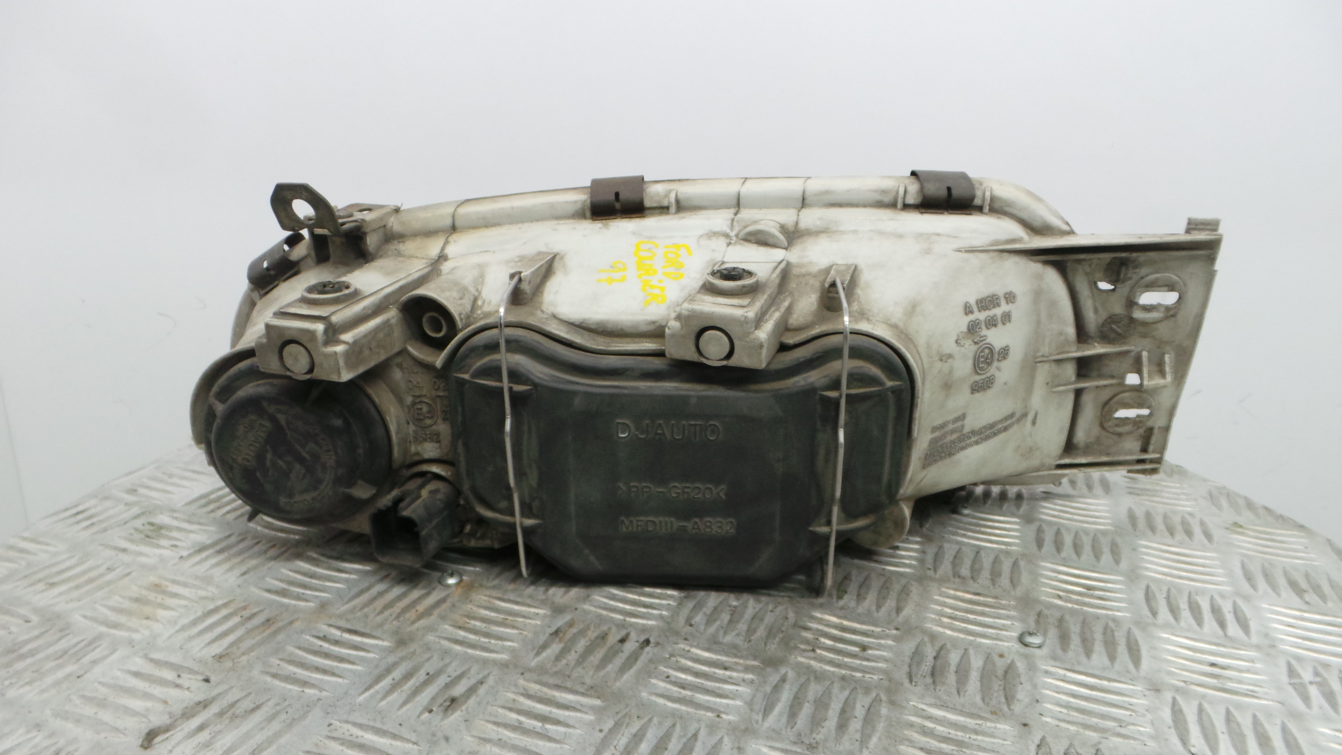 Ótica Esq MFD111-G1L0 - FORD COURIER Caixa/monovolume (J5_, J3_), FIESTA Caixa/monovolume (J5_, J3_-33636125