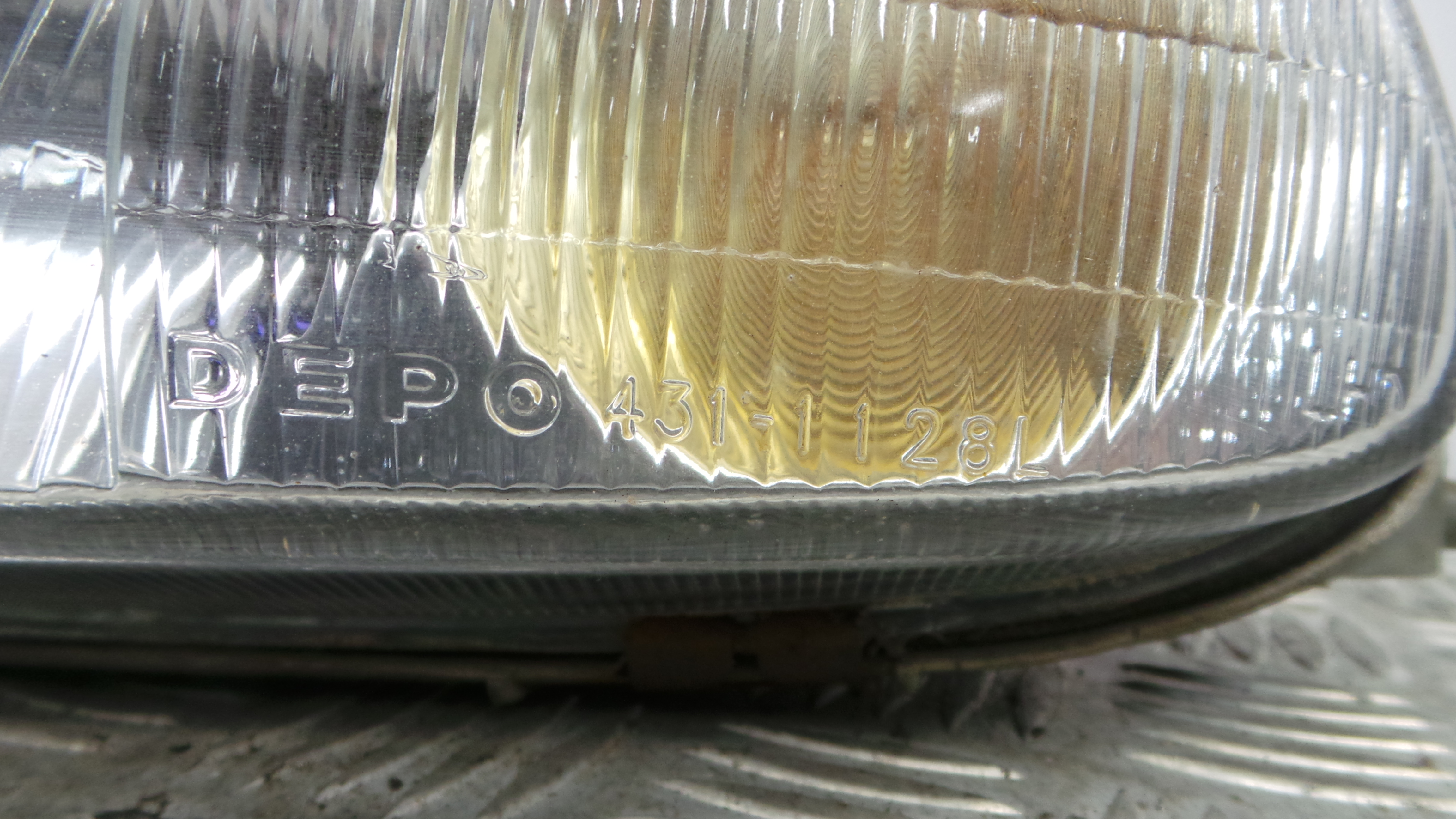 Ótica Esq 431-1128L - FORD FIESTA IV (JA_, JB_), FIESTA Mk IV (JA_, JB_)-33636147