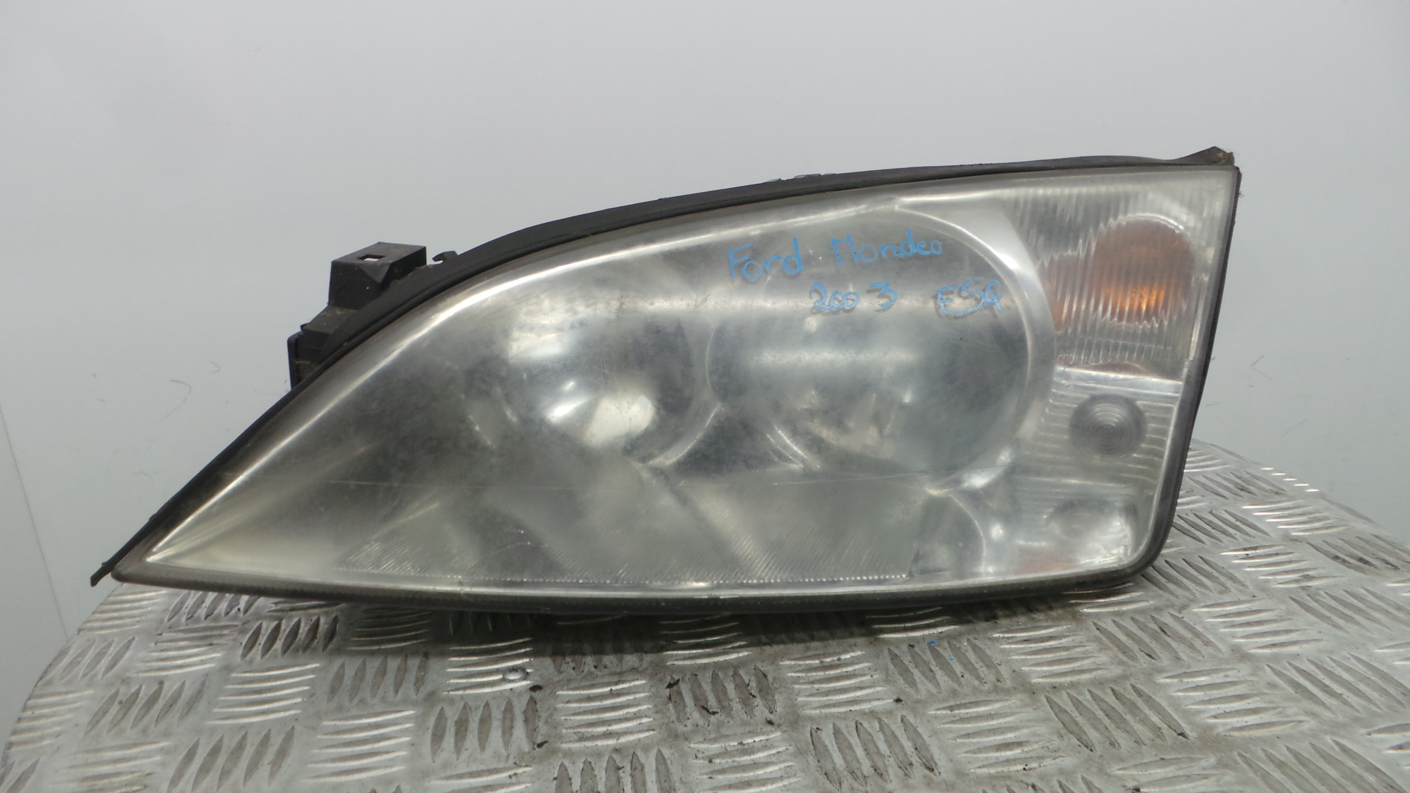 Ótica Esq 20-6246C1 - FORD MONDEO III (B5Y)-33636164 Ótica Esq 20-6246C1 - FORD MONDEO III (B5Y)-33636164