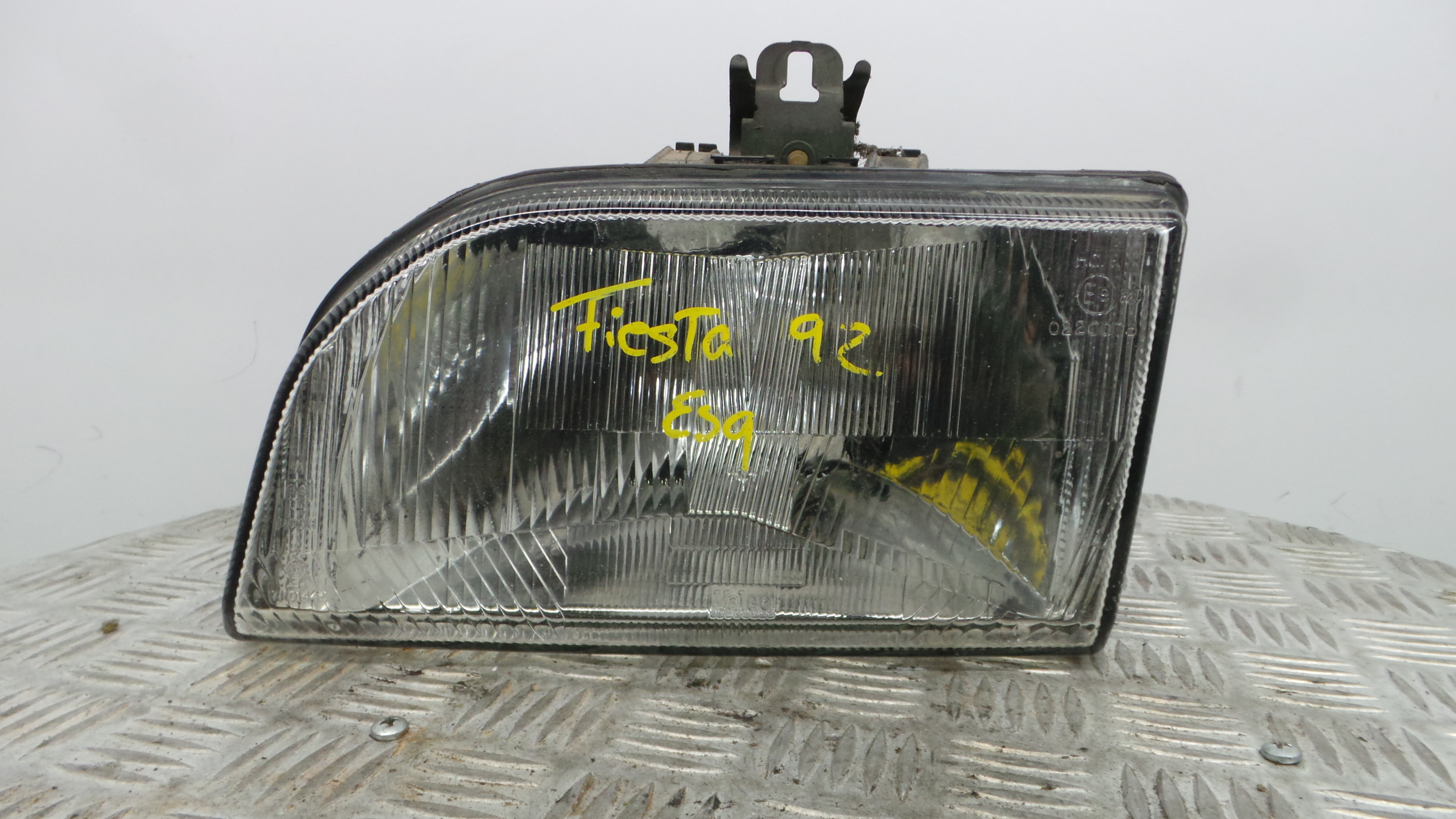 Ótica Esq 86AG-13K060-AA - FORD FIESTA III (GFJ), FIESTA Mk III (GFJ)-33636179