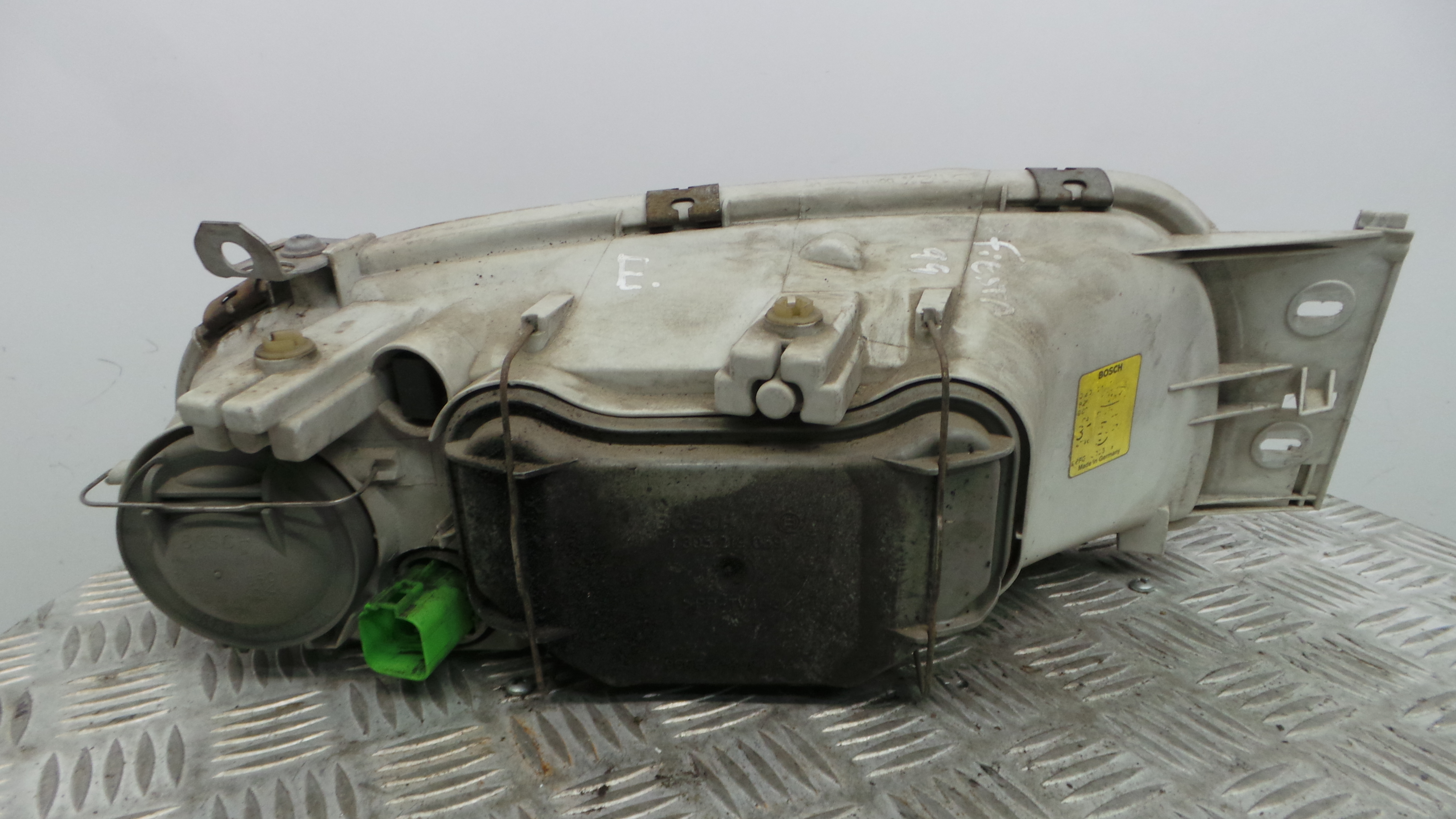 Ótica Esq 96FG-13K162-AA - FORD FIESTA IV (JA_, JB_), FIESTA Mk IV (JA_, JB_)-33636202