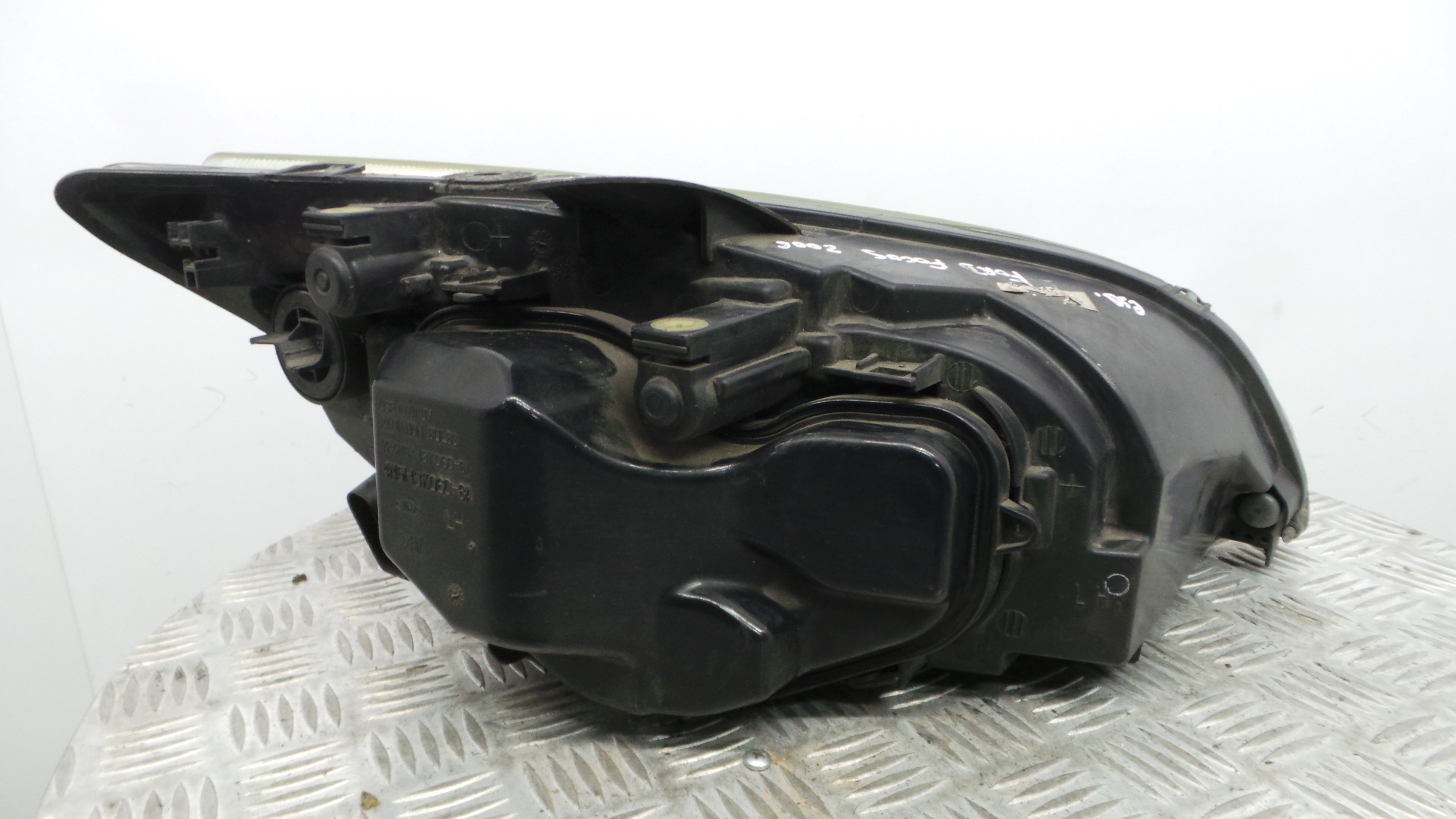 Ótica Esq VP4M5X-I3K060-BA - FORD FOCUS II (DA_, HCP, DP)-33636211