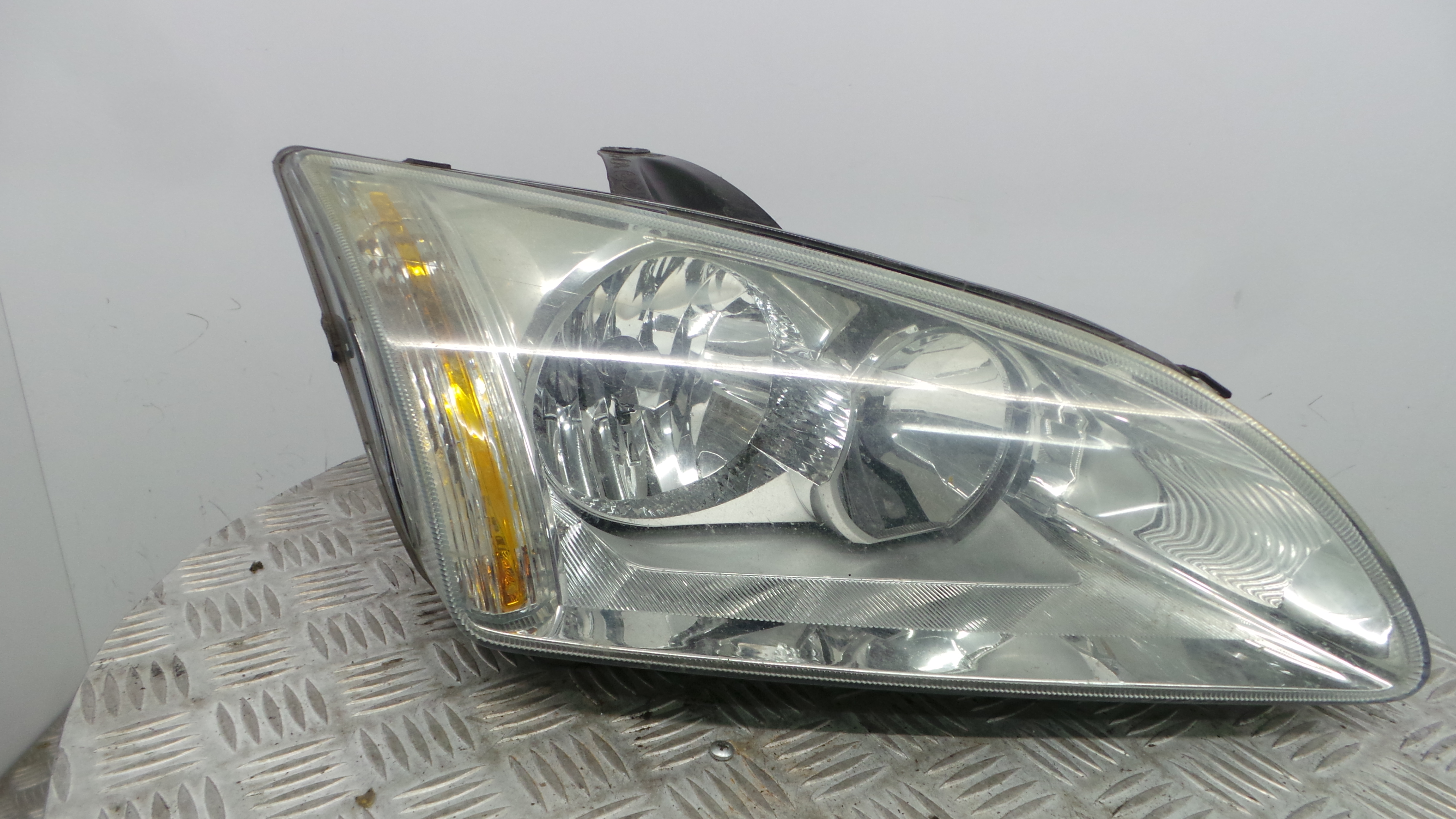 Ótica Dto VP4M5X-I3K060-AA - FORD FOCUS II (DA_, HCP, DP)-33636214 Ótica Dto VP4M5X-I3K060-AA - FORD FOCUS II (DA_, HCP, DP)-33636214