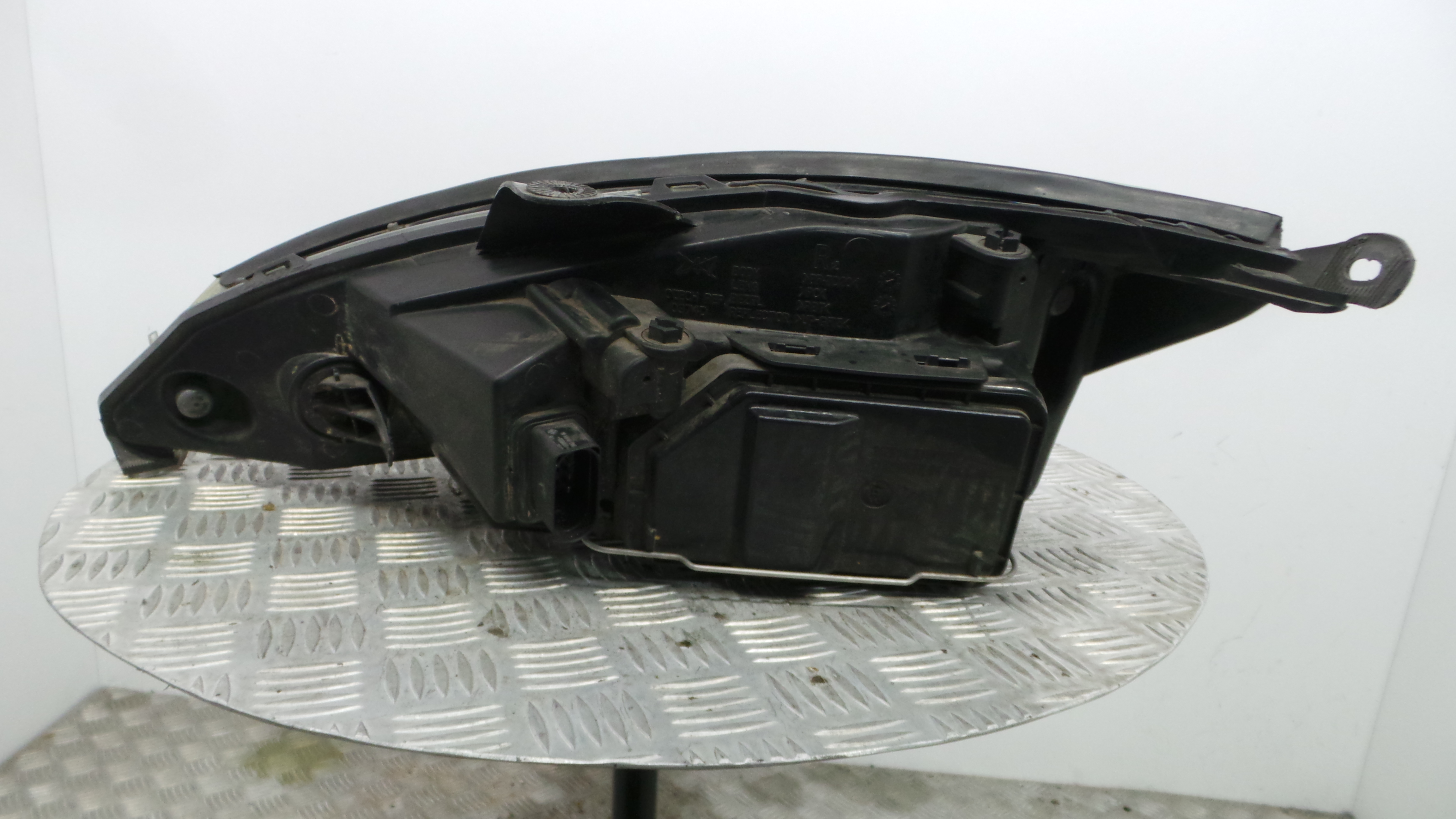 Ótica Dto 0374D - FORD FOCUS I (DAW, DBW)-33636246