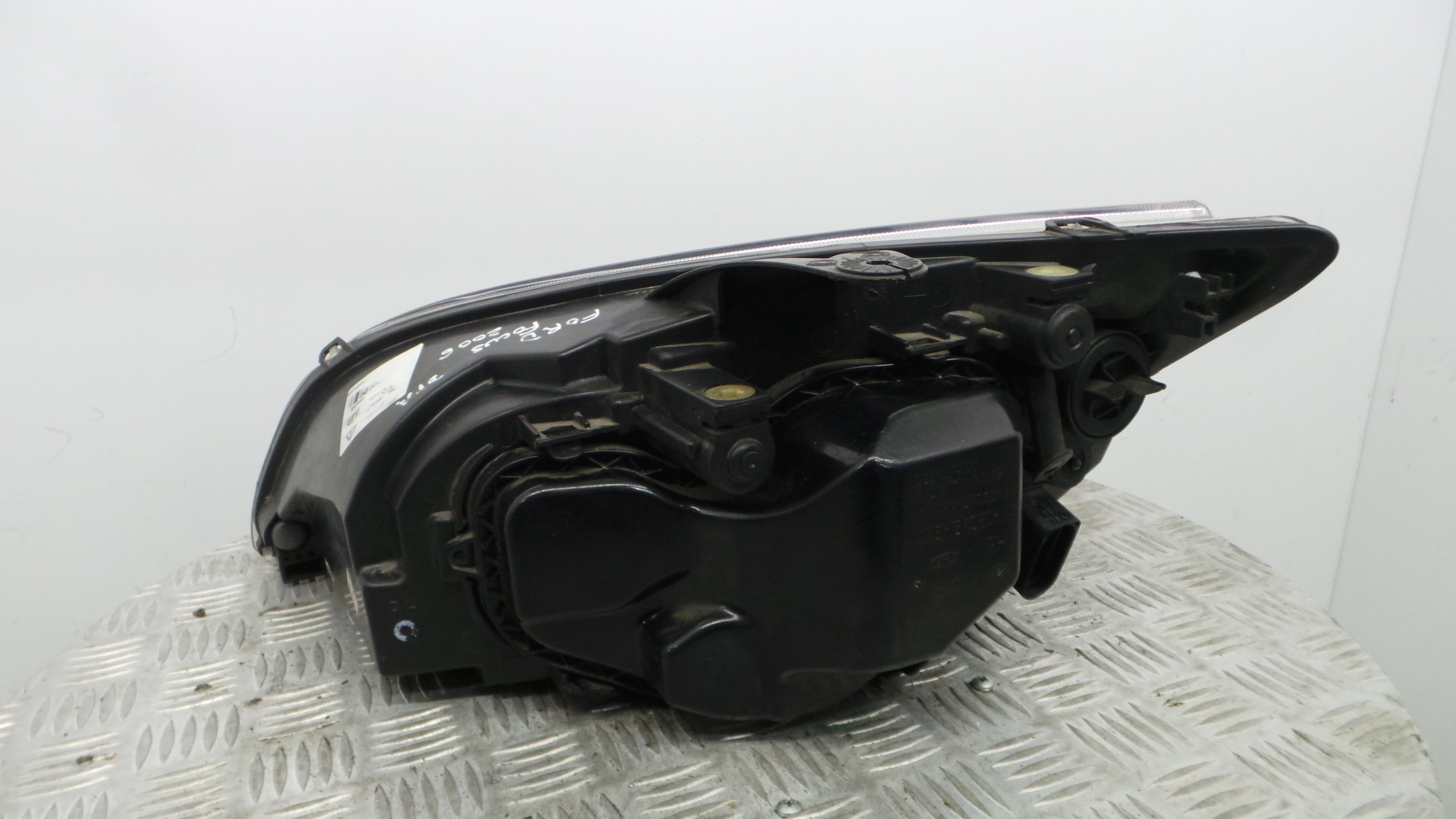 Ótica Dto VP4M5X-I3K060-AA - FORD FOCUS II (DA_, HCP, DP)-33636271