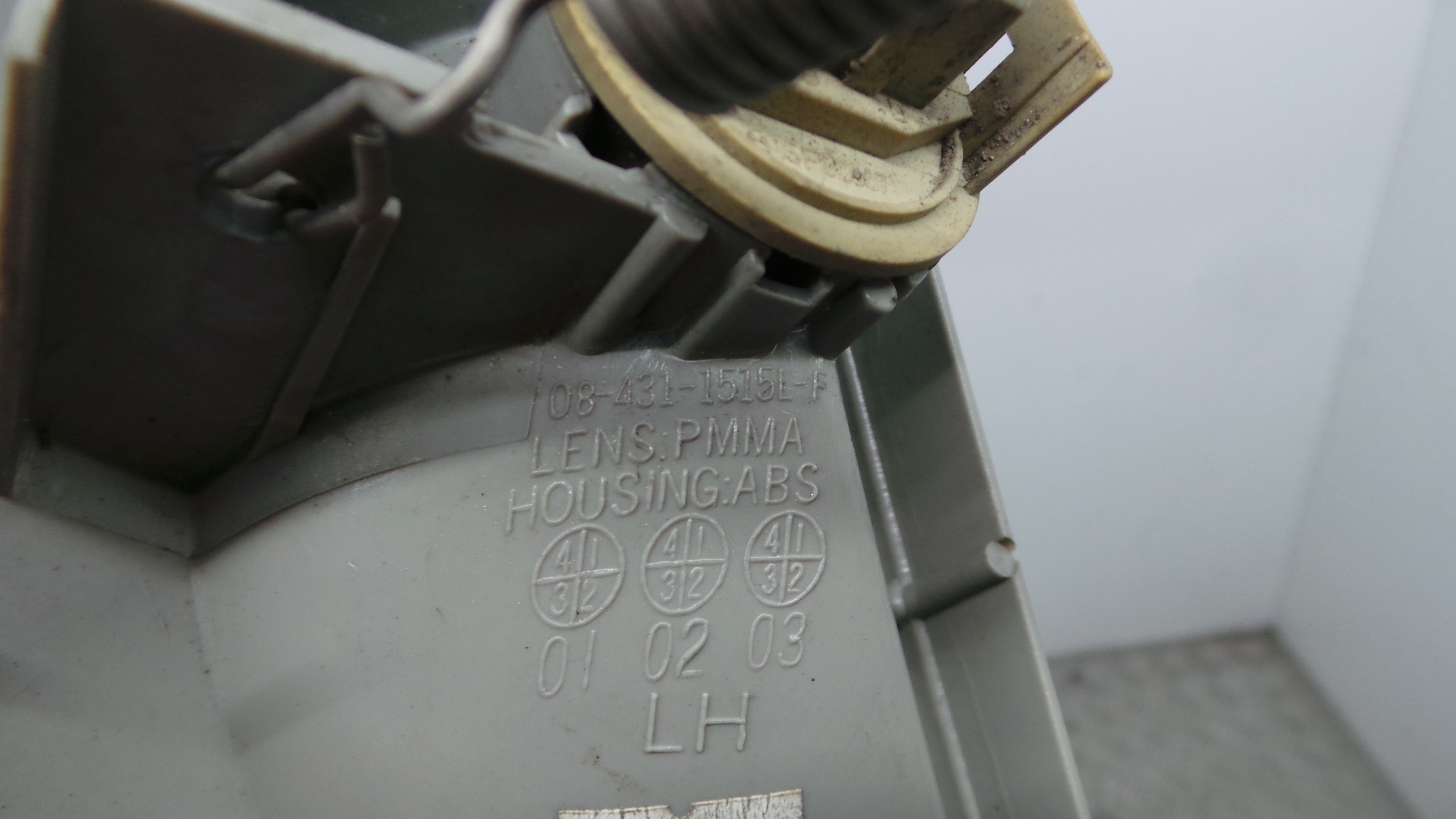 Farolim de Pisca Frente Esq 01-431-1515L-C - FORD FIESTA III (GFJ), FIESTA Mk III (GFJ)-33636306