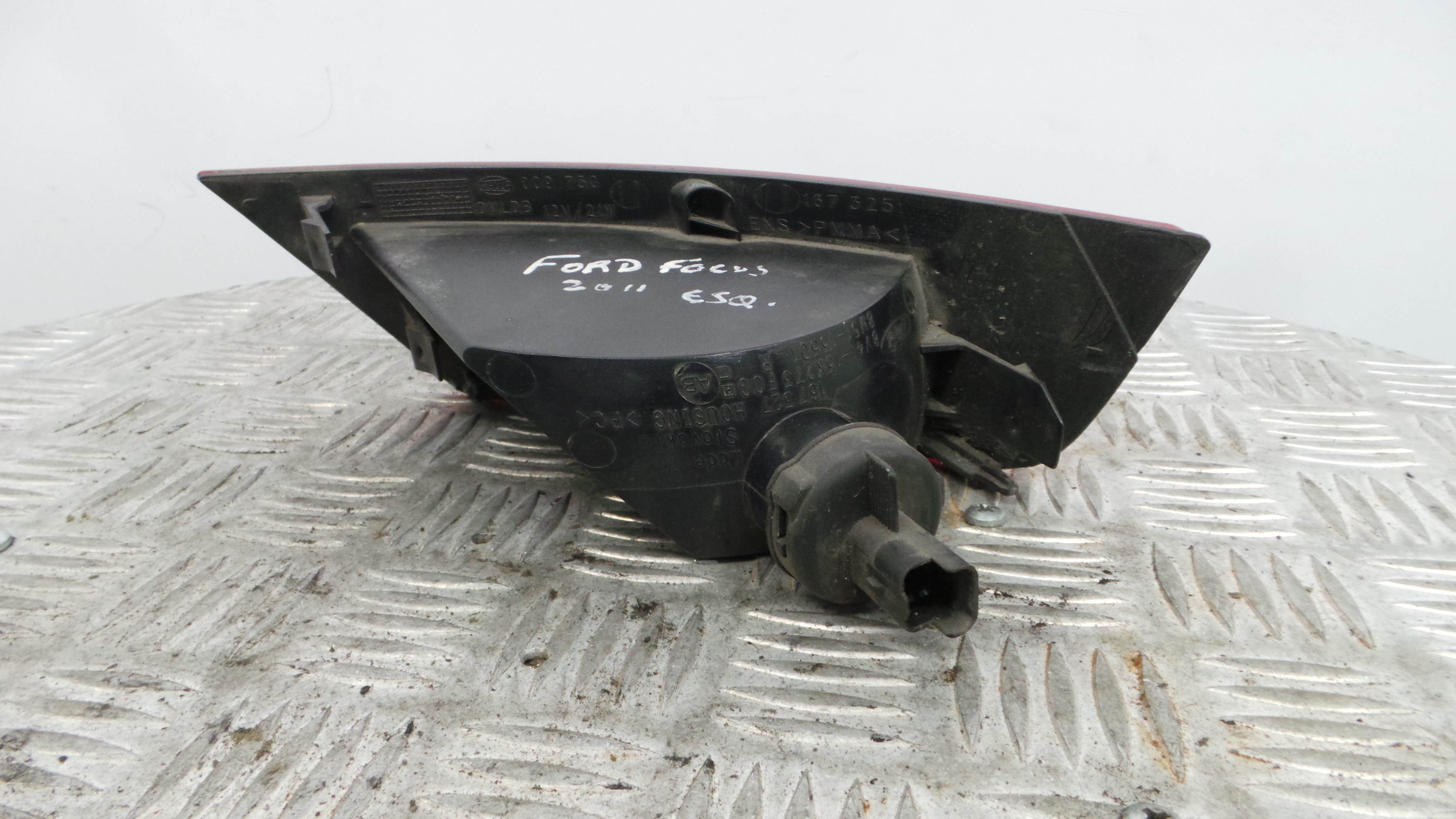 Farolim Nevoeiro Tras Esq  8V41-15K273-AB - FORD FOCUS II (DA_, HCP, DP)-33636332