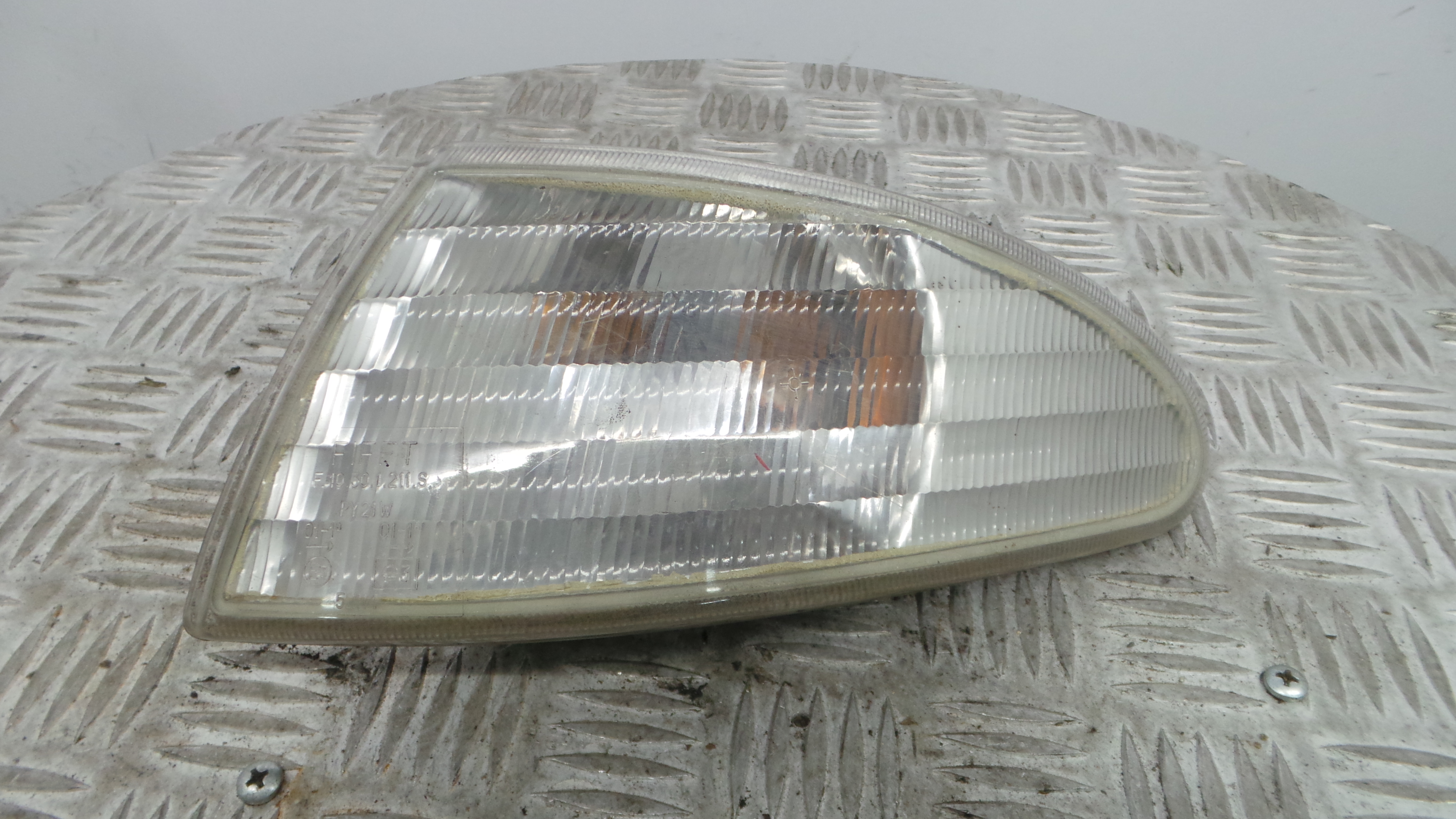 Farolim de Pisca Frente Esq F.10.30.1.211.S - FORD MONDEO I (GBP), MONDEO   (GBP)-33636340