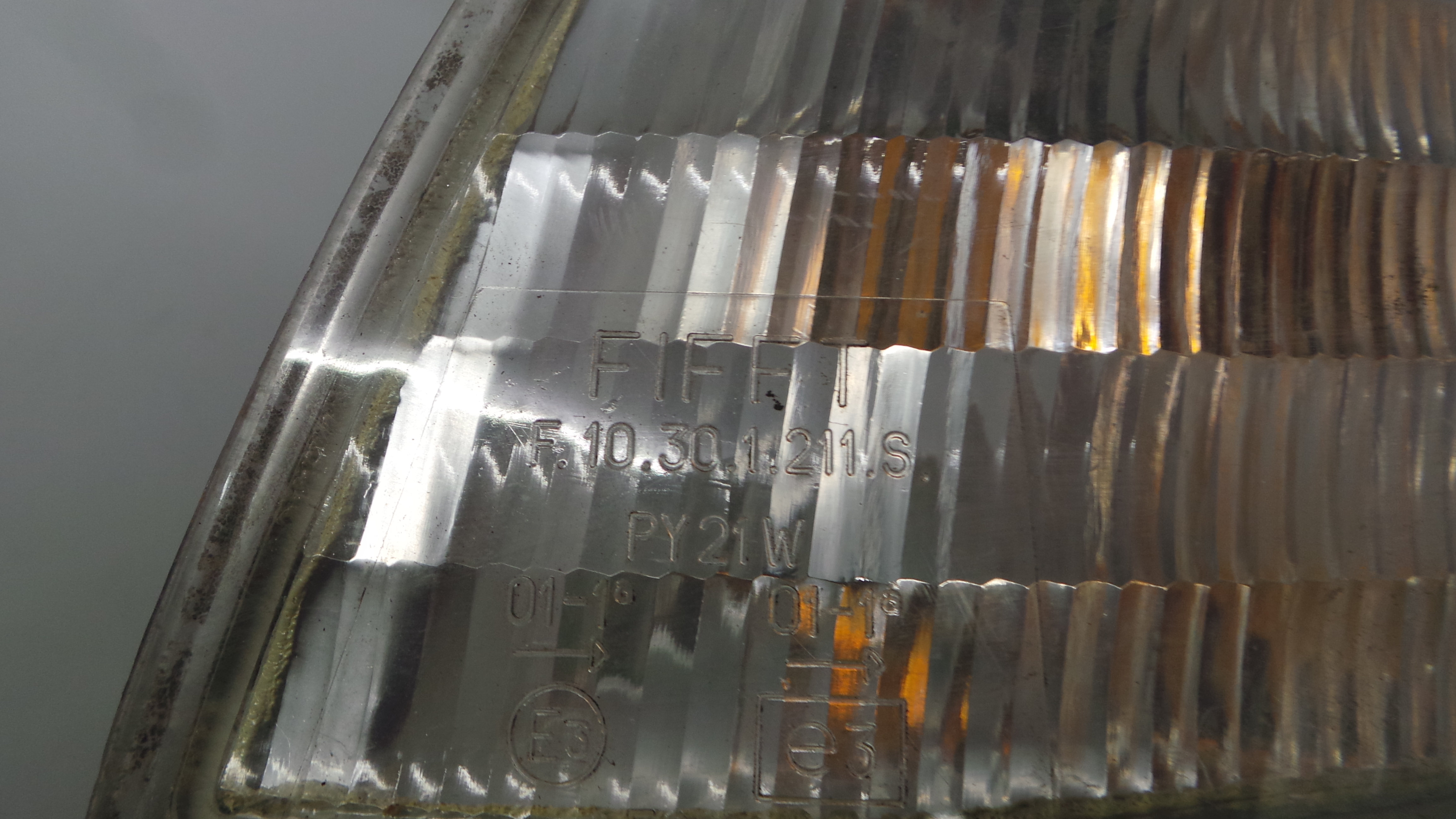 Farolim de Pisca Frente Esq F.10.30.1.211.S - FORD MONDEO I (GBP), MONDEO   (GBP)-33636340