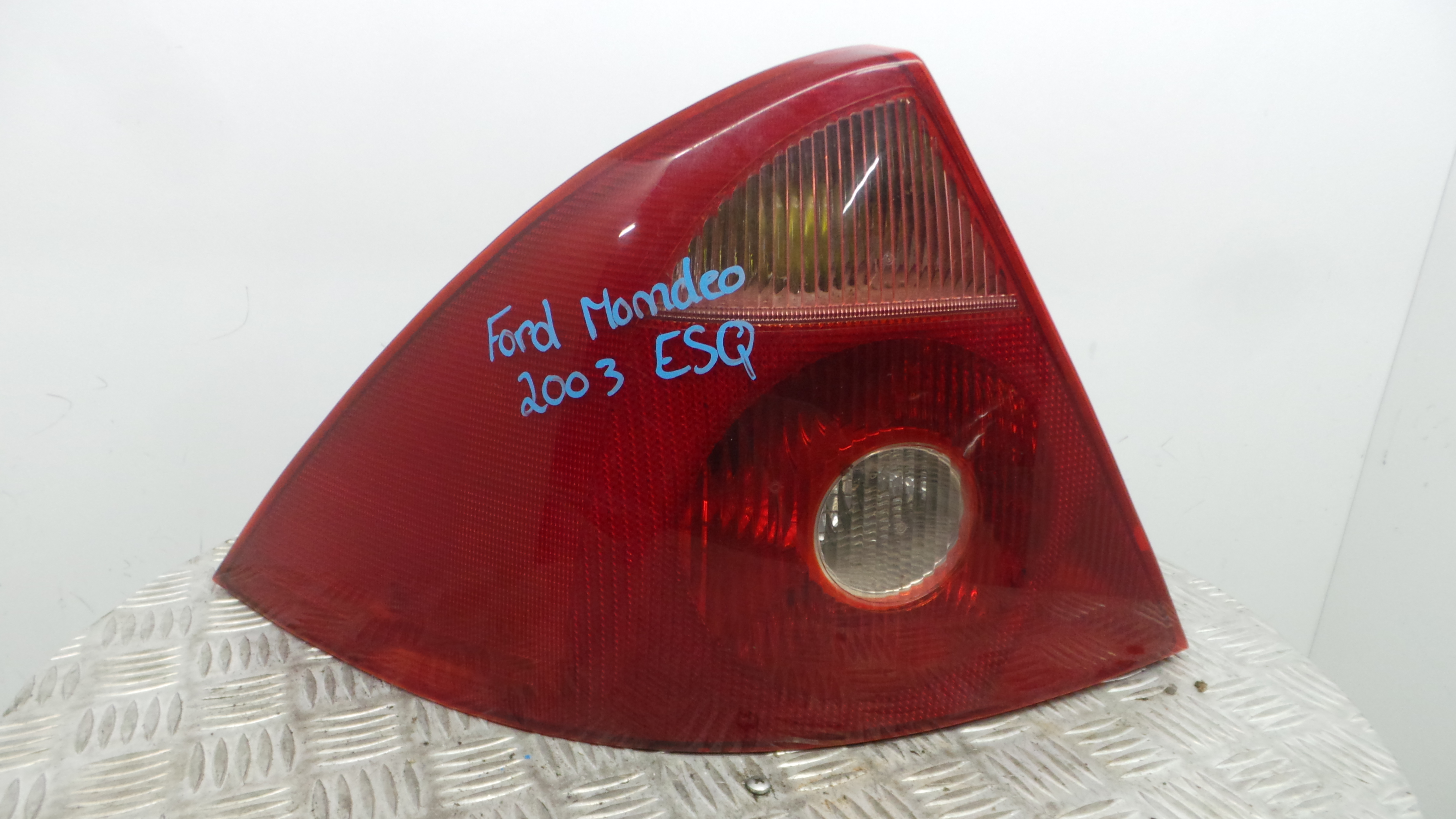 Farolim Stop Esq 1S71-13405-A - FORD MONDEO III (B5Y)-33636685 Farolim Stop Esq 1S71-13405-A - FORD MONDEO III (B5Y)-33636685