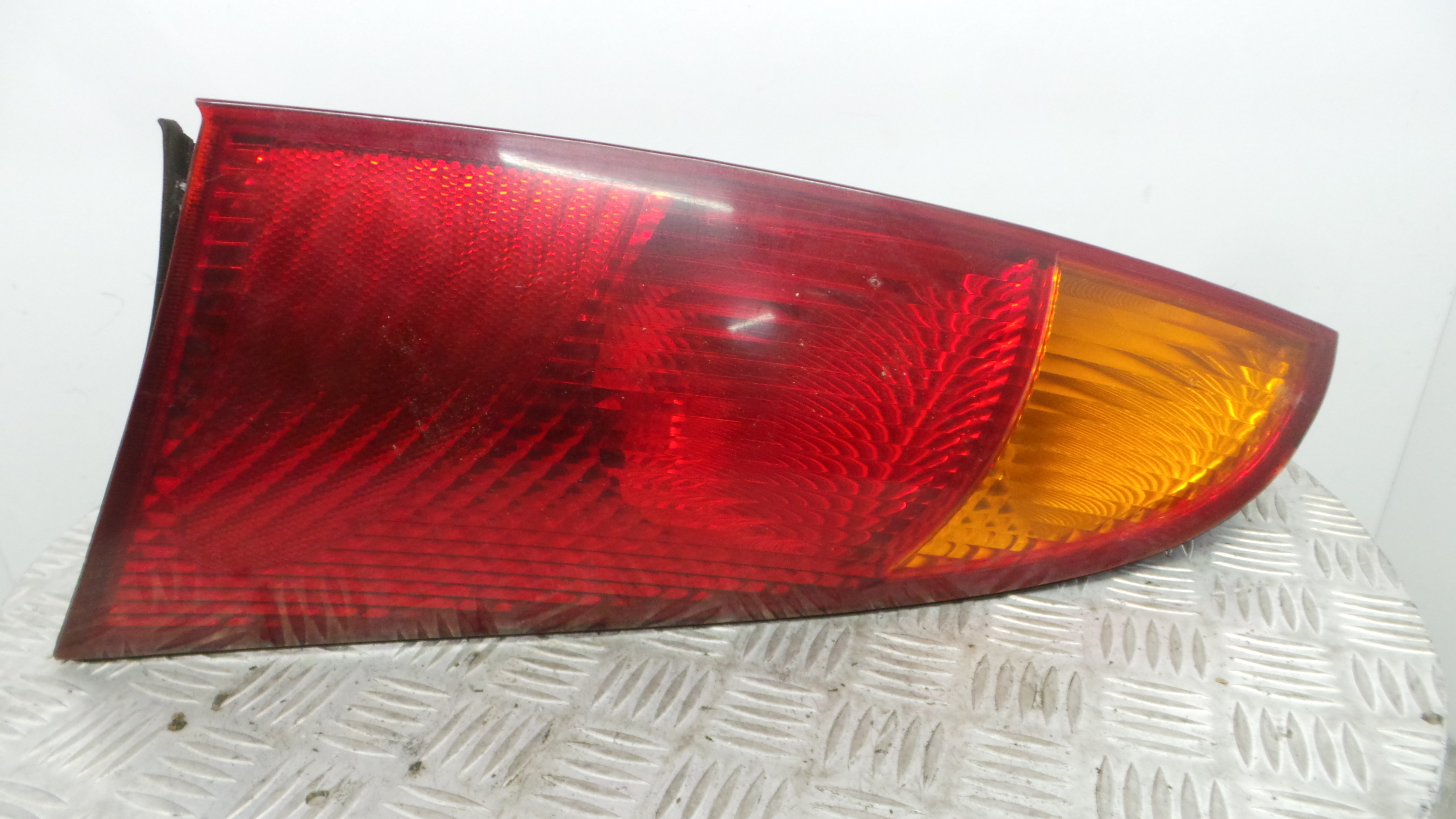 Farolim Stop Esq XS41-13405-A - FORD FOCUS I (DAW, DBW)-33636781