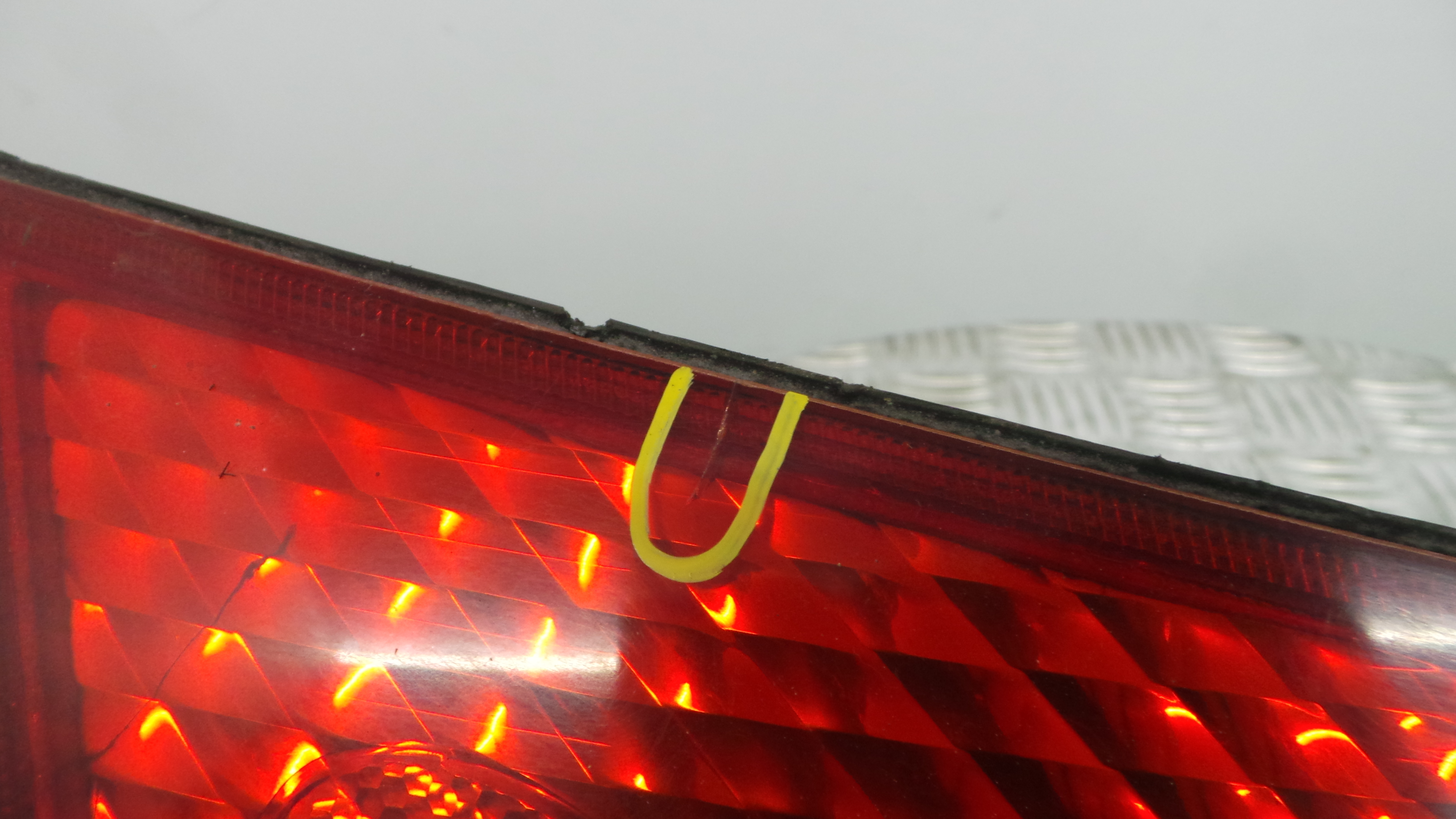 Farolim Stop Dto XS4X-13404-AC - FORD FOCUS I (DAW, DBW)-33636785