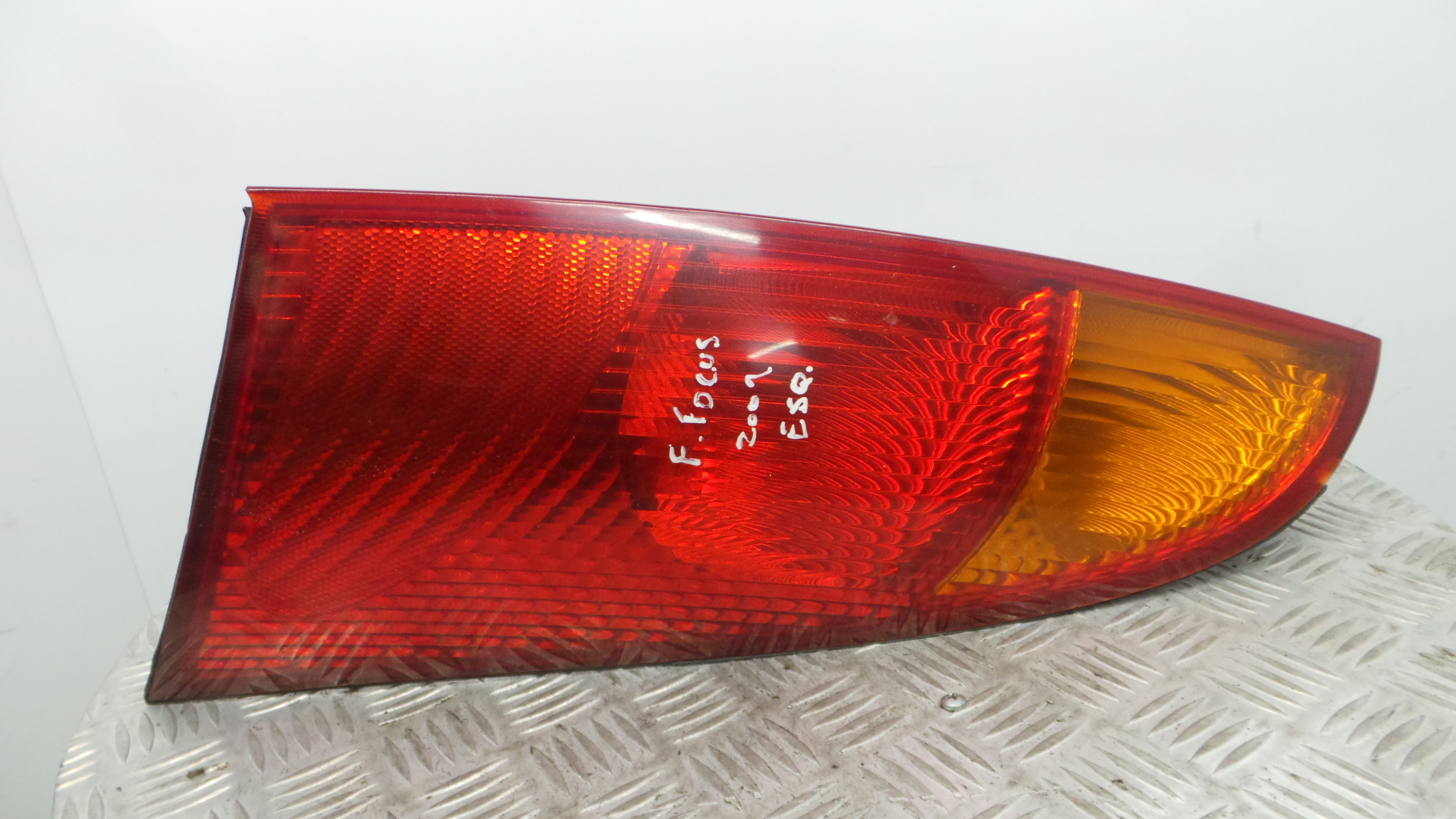 Farolim Stop Esq XS4X-13405-AC - FORD FOCUS II (DA_, HCP, DP)-33636806