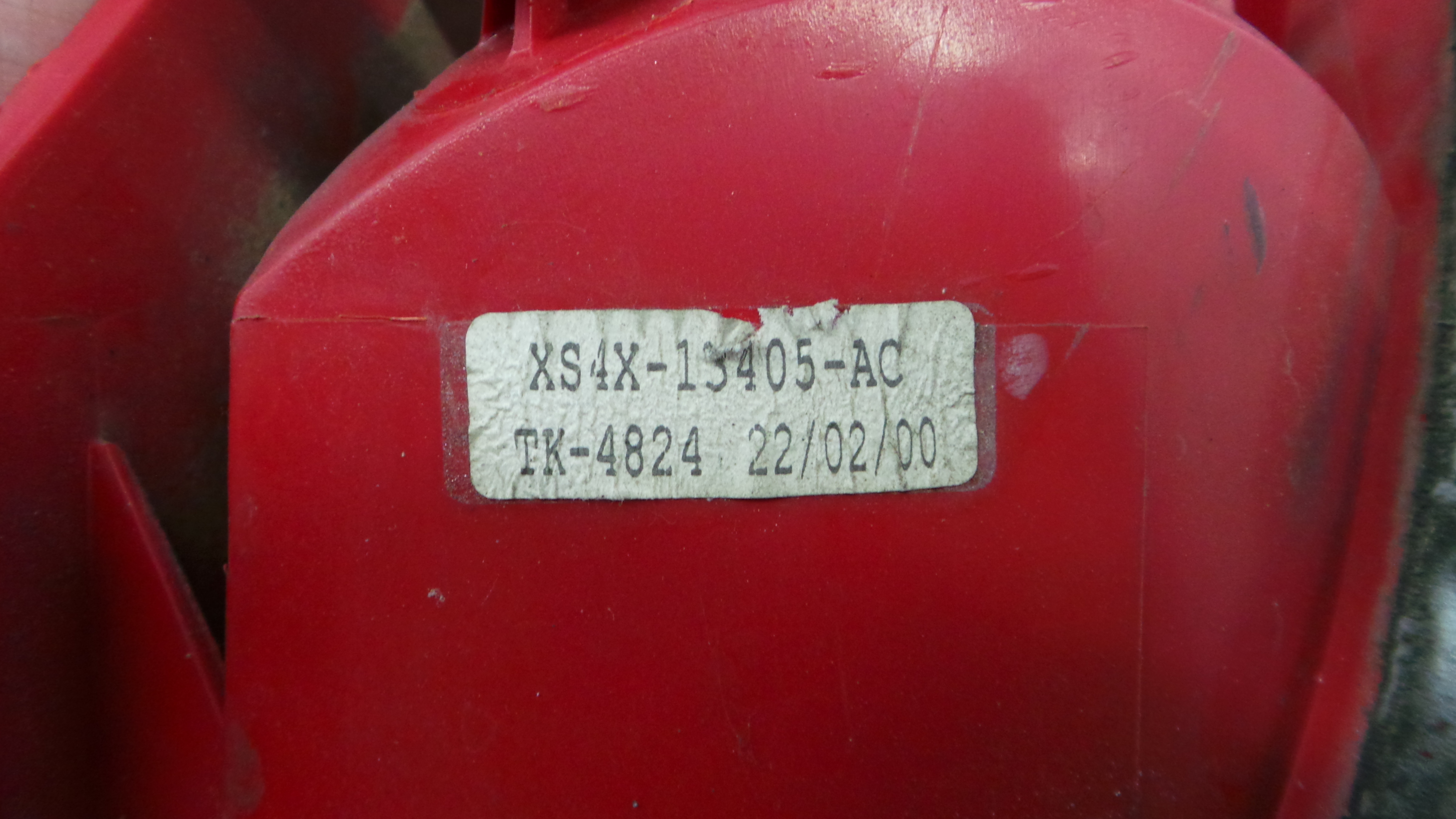 Farolim Stop Esq XS4X-13405-AC - FORD FOCUS II (DA_, HCP, DP)-33636806