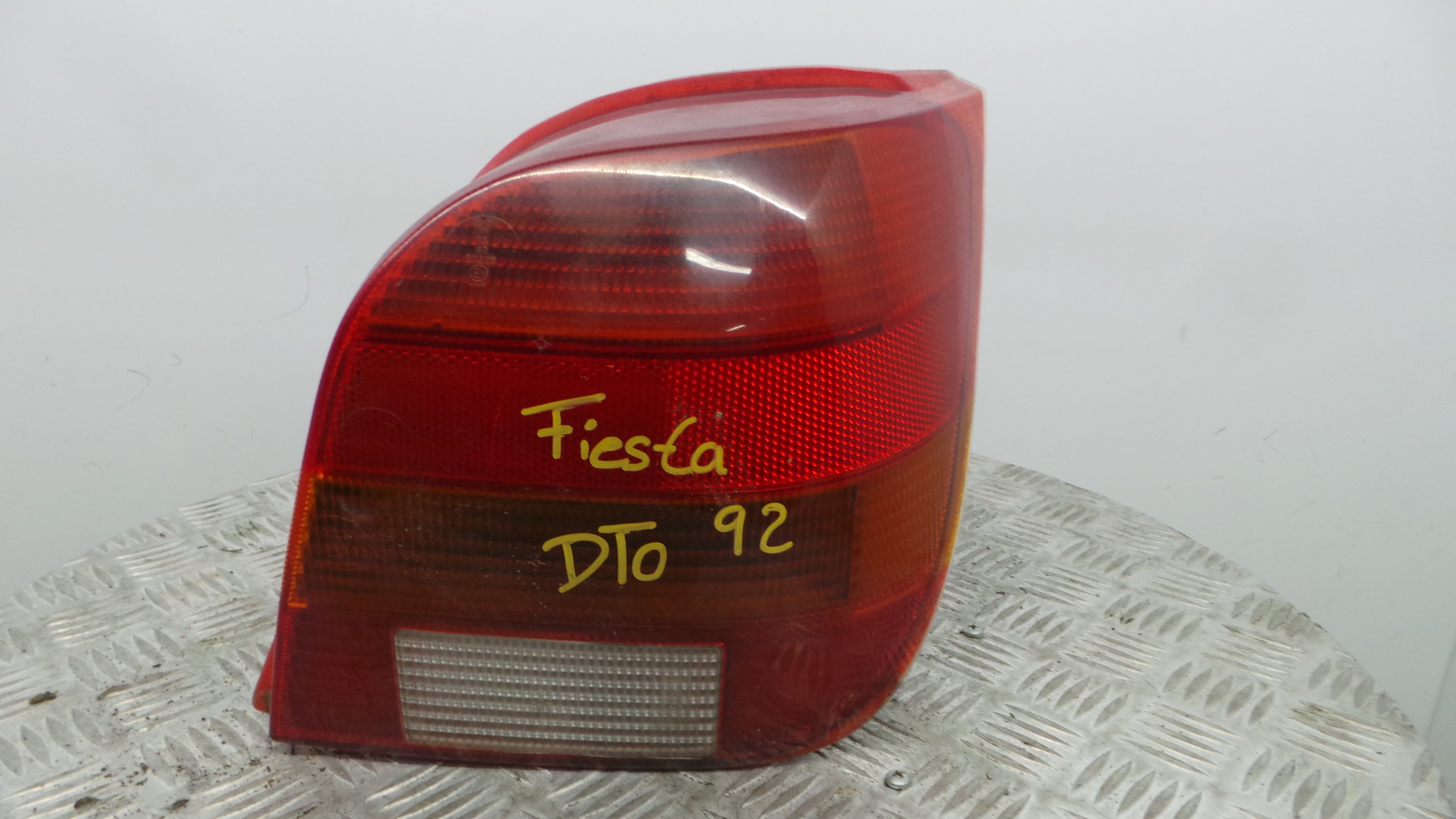 Farolim Stop Dto 89FG-13A602-BC - FORD FIESTA III (GFJ), FIESTA Mk III (GFJ)-33636861