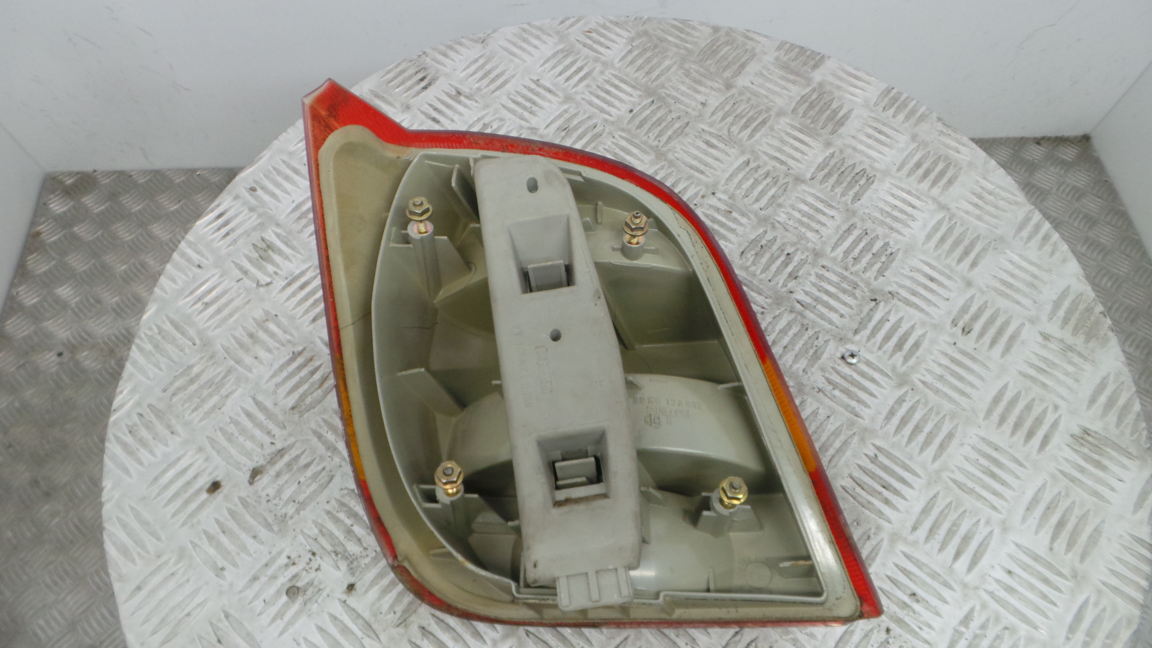 Farolim Stop Dto 89FG-13A602-BC - FORD FIESTA III (GFJ), FIESTA Mk III (GFJ)-33636861