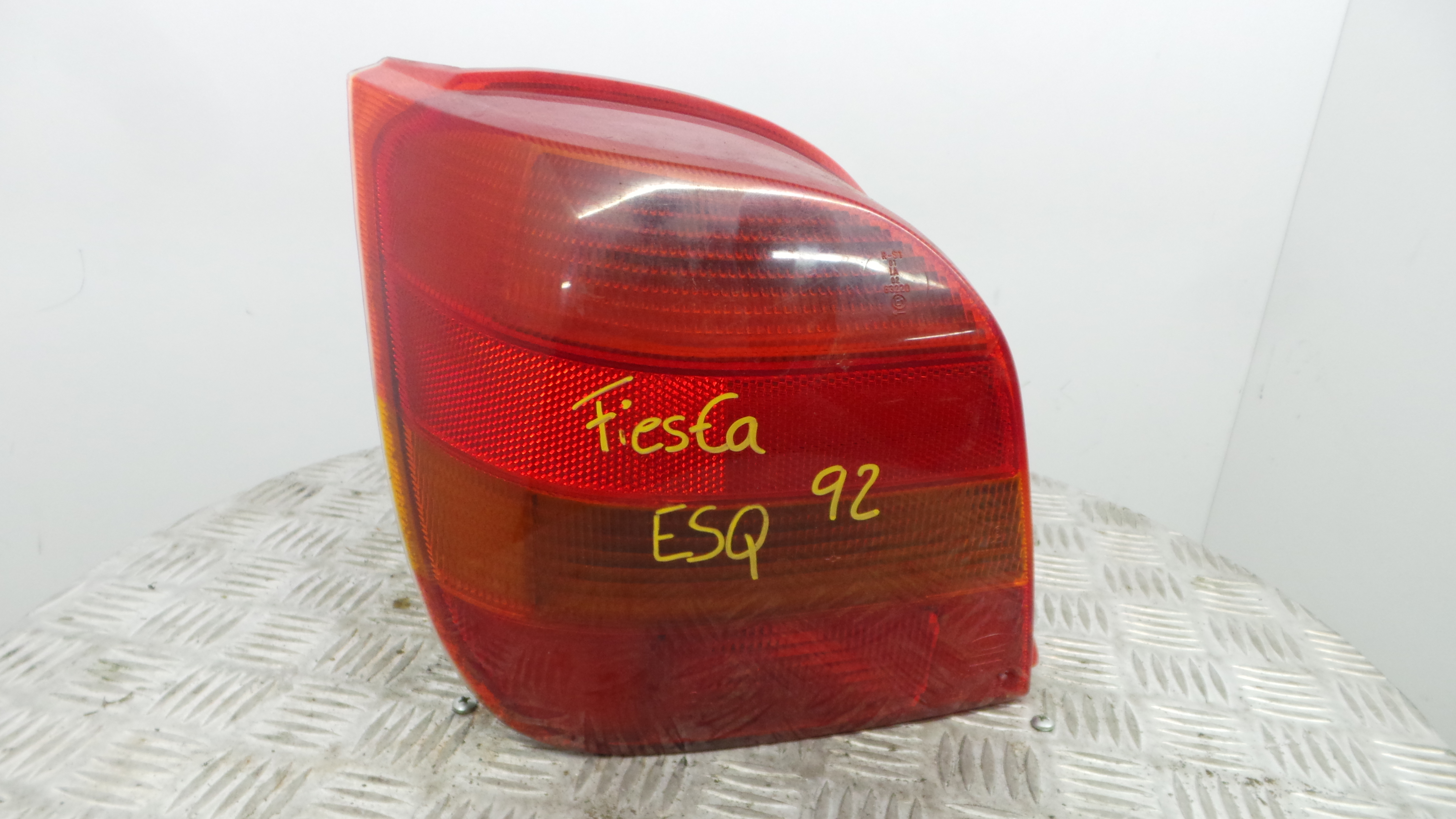 Farolim Stop Esq 89FG-13A603-AC - FORD FIESTA III (GFJ), FIESTA Mk III (GFJ)-33636890 Farolim Stop Esq 89FG-13A603-AC - FORD FIESTA III (GFJ), FIESTA Mk III (GFJ)-33636890