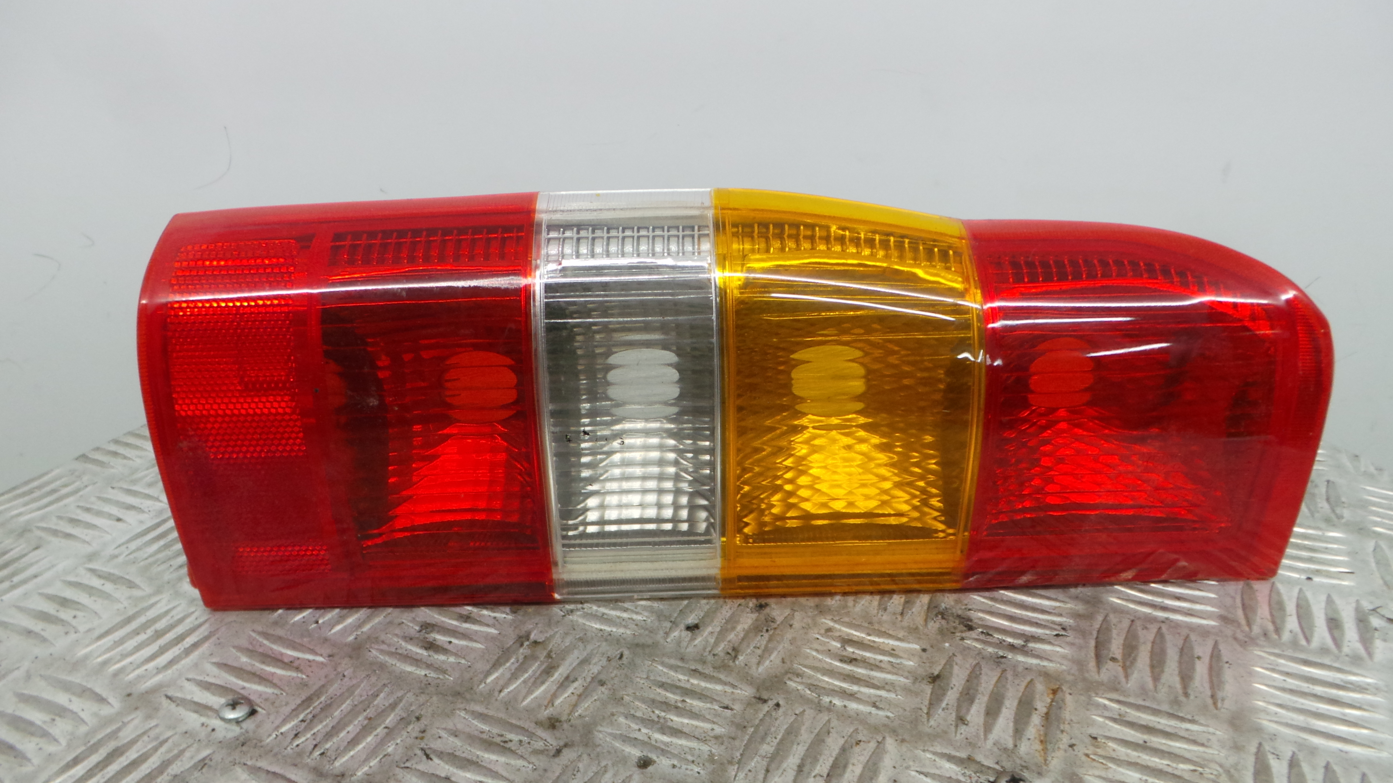 Farolim Stop Esq 37.447.128.L - FORD TRANSIT Caixa (FA_ _), TRANSIT Van (FA_ _)-33636931 Farolim Stop Esq 37.447.128.L - FORD TRANSIT Caixa (FA_ _), TRANSIT Van (FA_ _)-33636931