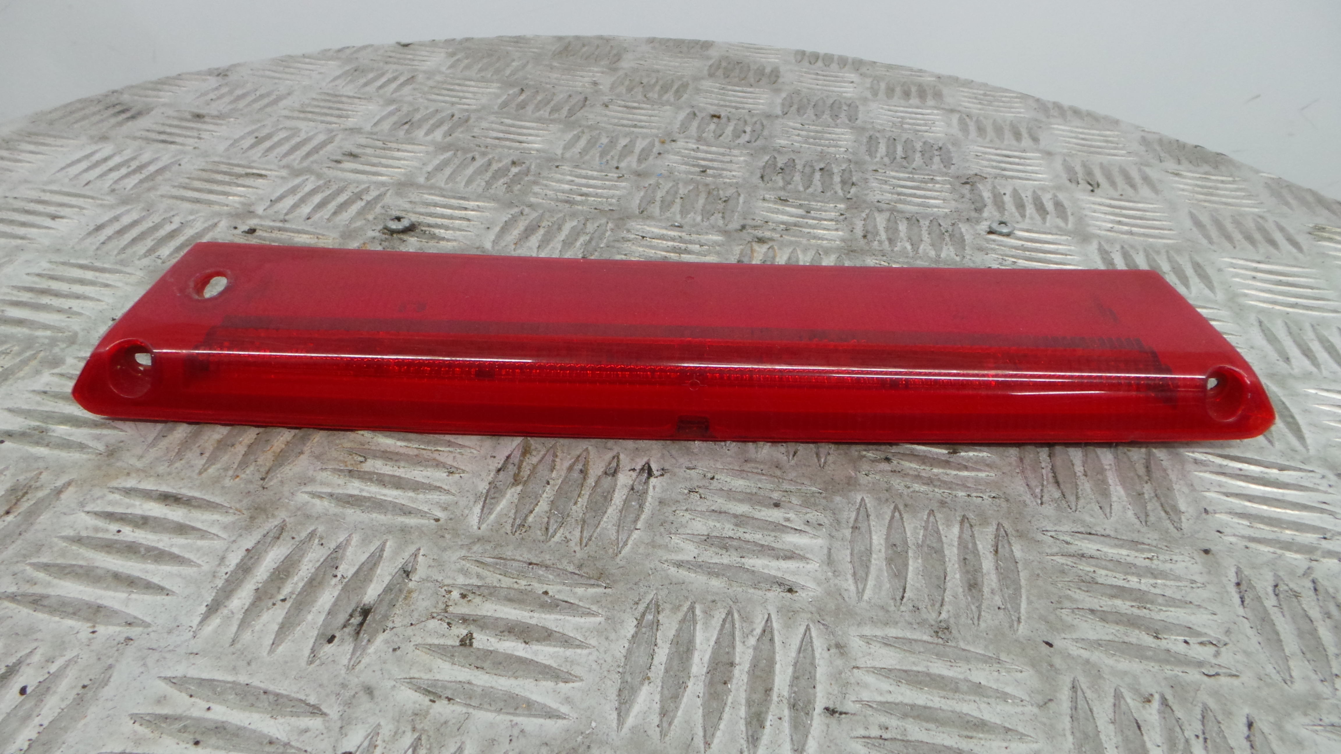 Farolim Stop Central / Luz de Stop Adicional 8A61-13A613-AJ - FORD FIESTA VI (CB1, CCN)-33637384 Farolim Stop Central / Luz de Stop Adicional 8A61-13A613-AJ - FORD FIESTA VI (CB1, CCN)-33637384