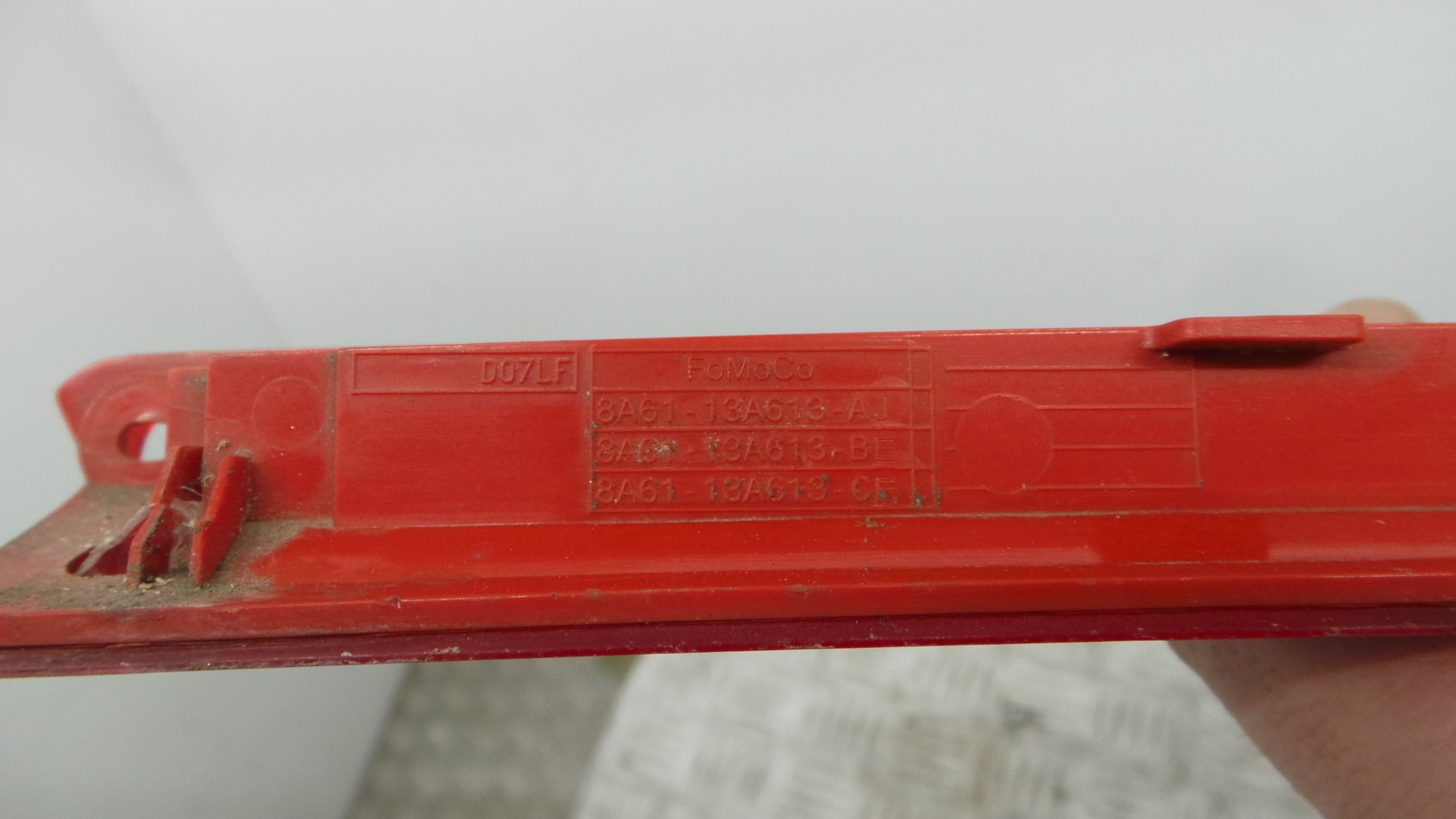Farolim Stop Central / Luz de Stop Adicional 8A61-13A613-AJ - FORD FIESTA VI (CB1, CCN)-33637384