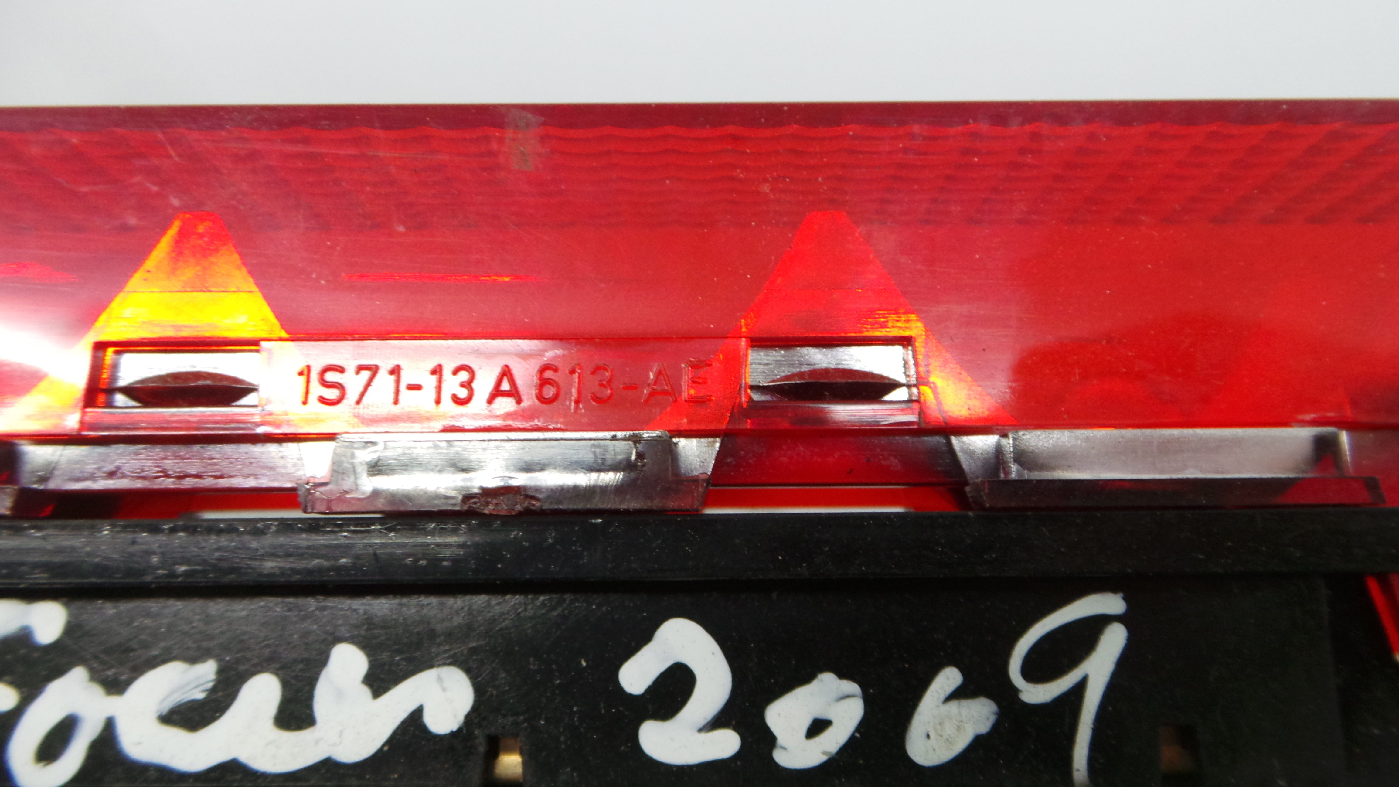 Farolim Stop Central / Luz de Stop Adicional 1S71-13A613-AE - FORD FOCUS II (DA_, HCP, DP)-33637391