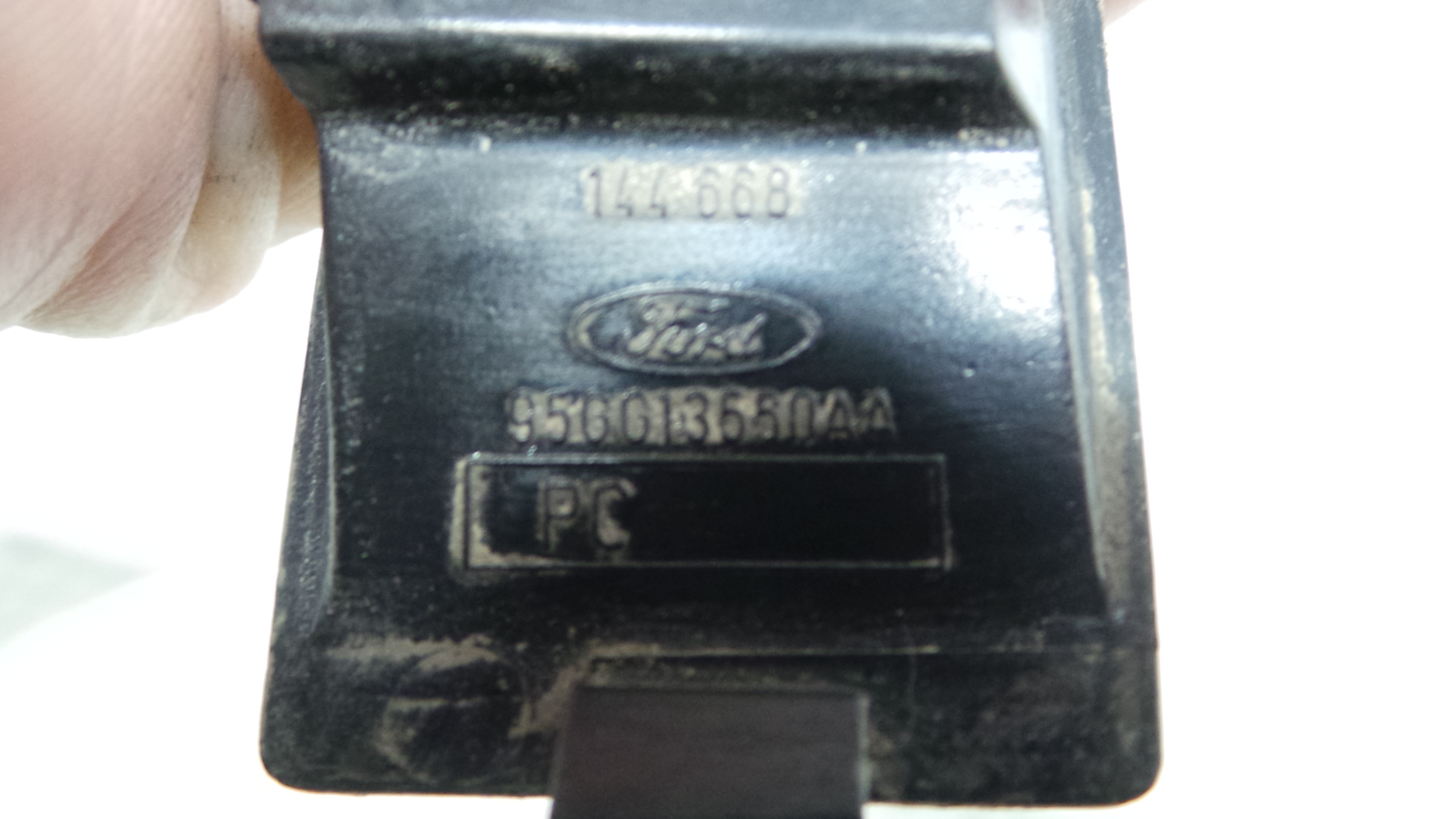 Luz de Matricula 6973445 - FORD FIESTA IV (JA_, JB_), FIESTA Mk IV (JA_, JB_)-33637405