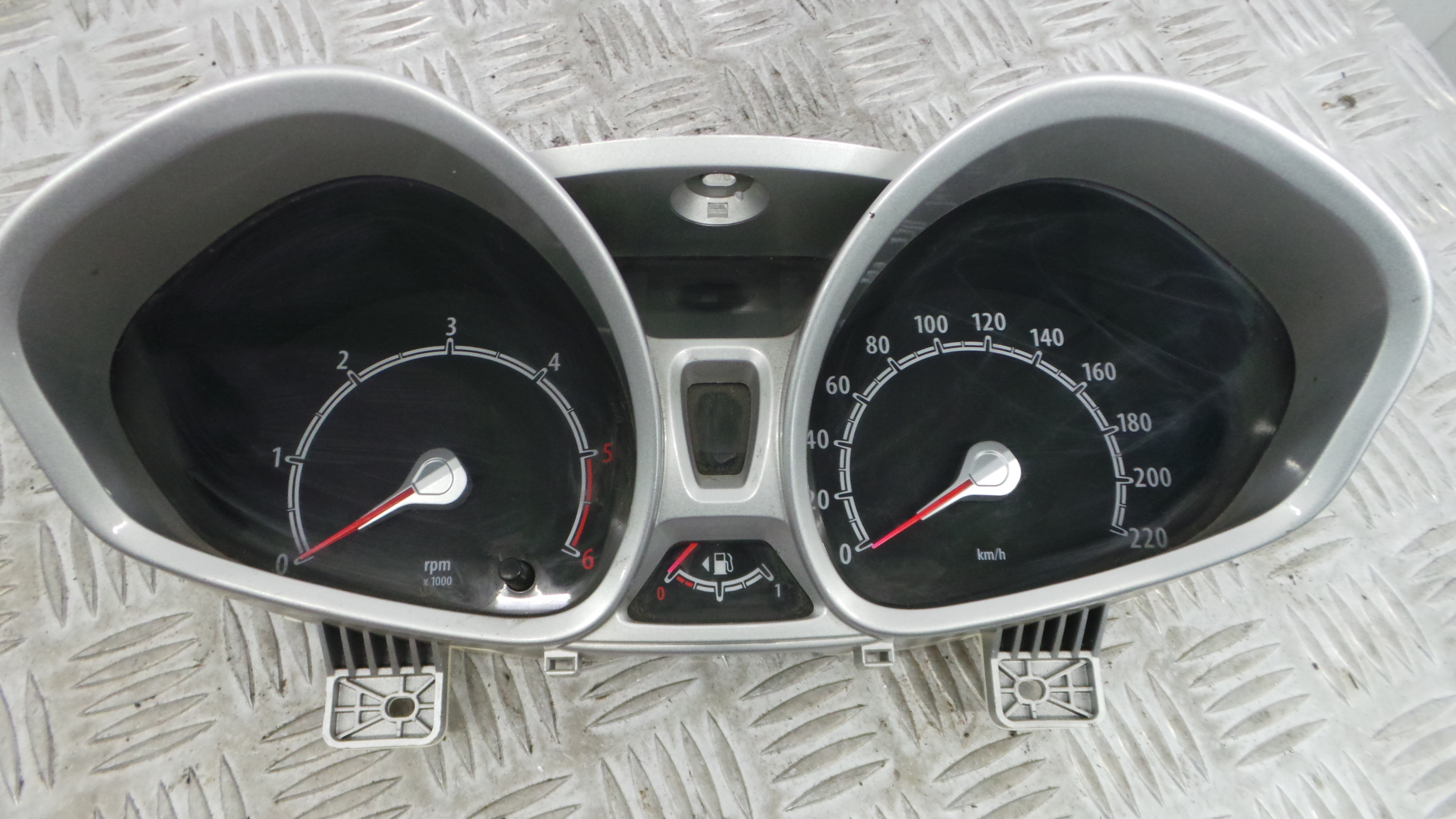 Quadrante 8A6T-10849-GC - FORD FIESTA VI (CB1, CCN)-33637446