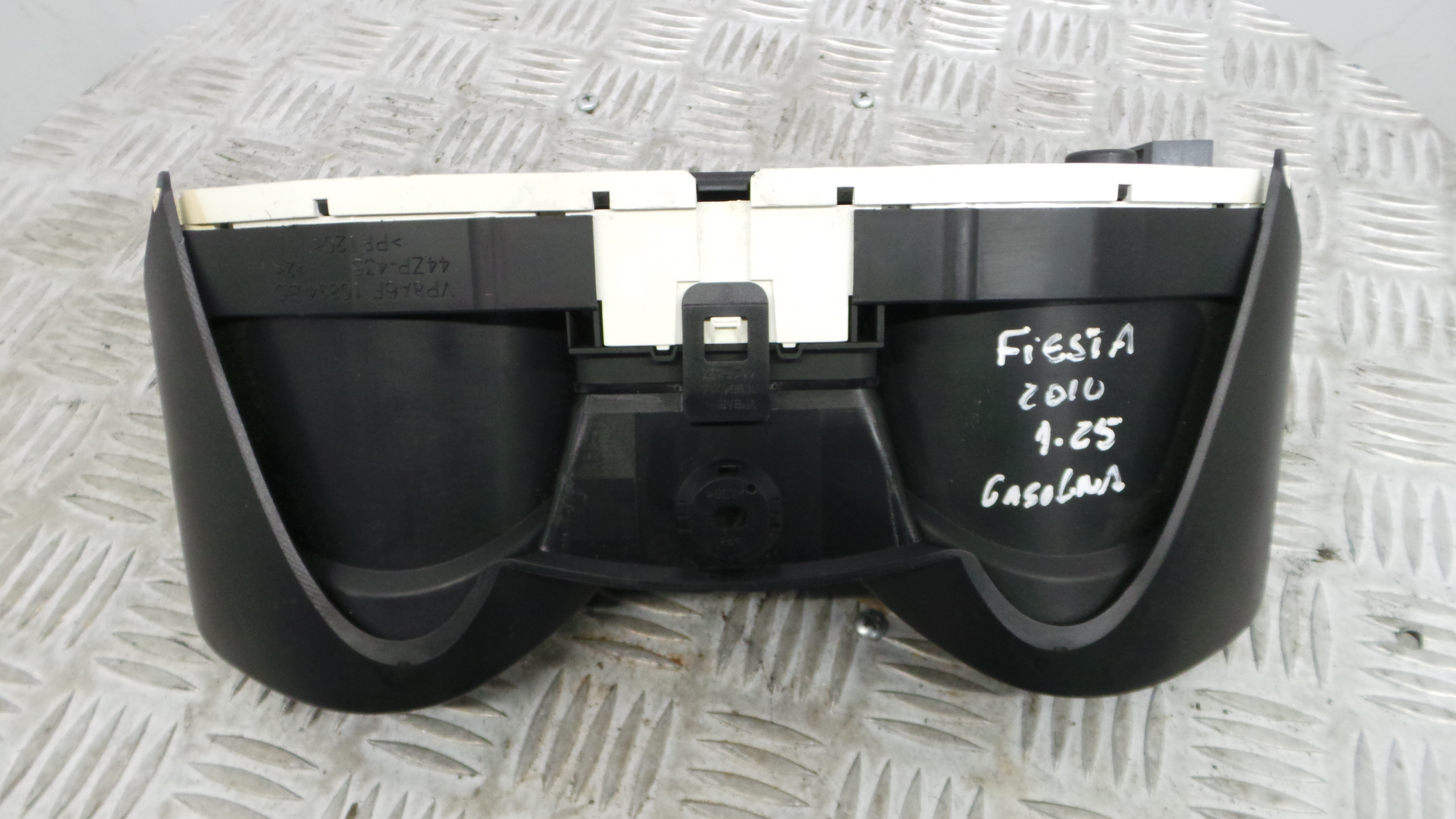 Quadrante 8A6T-10849-AH - FORD FIESTA VI (CB1, CCN)-33637658