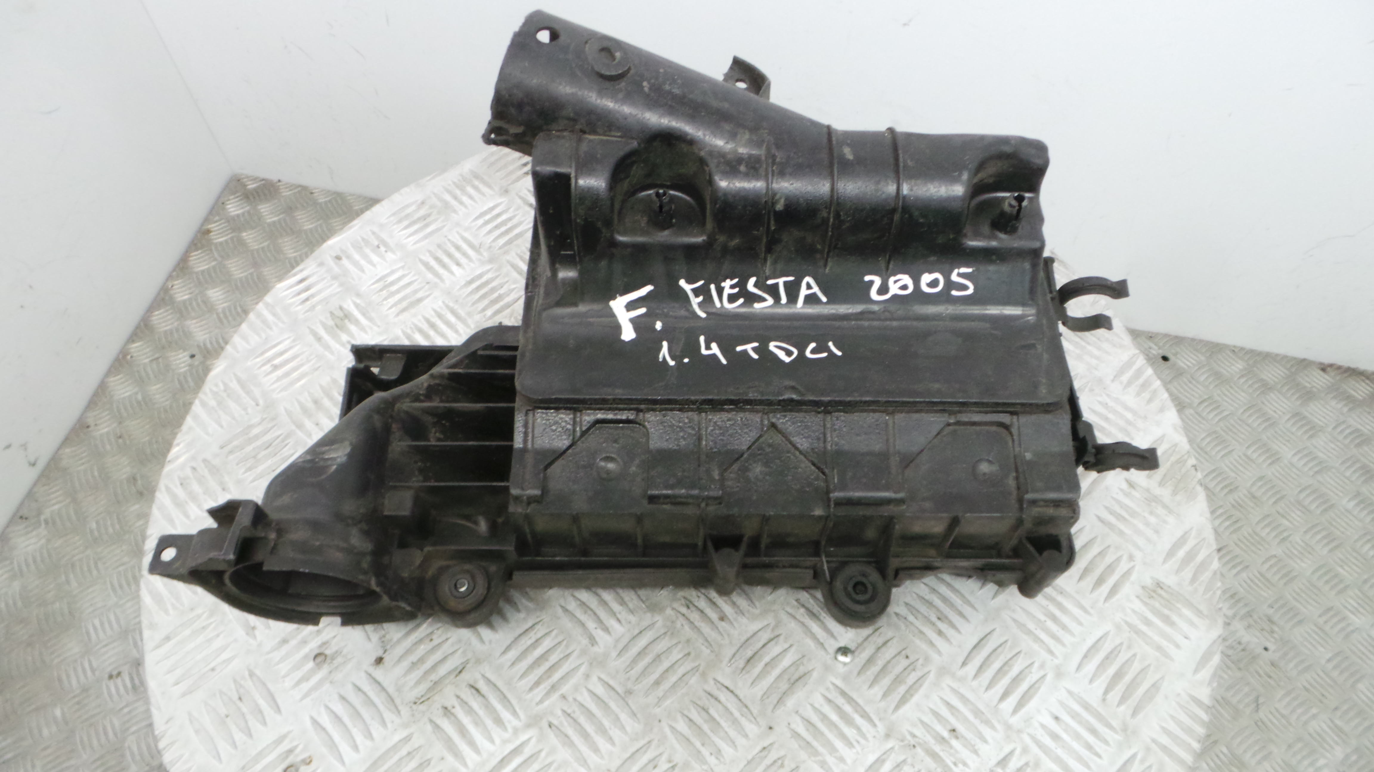 Caixa Filtro de Ar  9652987380 - FORD FIESTA V (JH_, JD_)-33637817