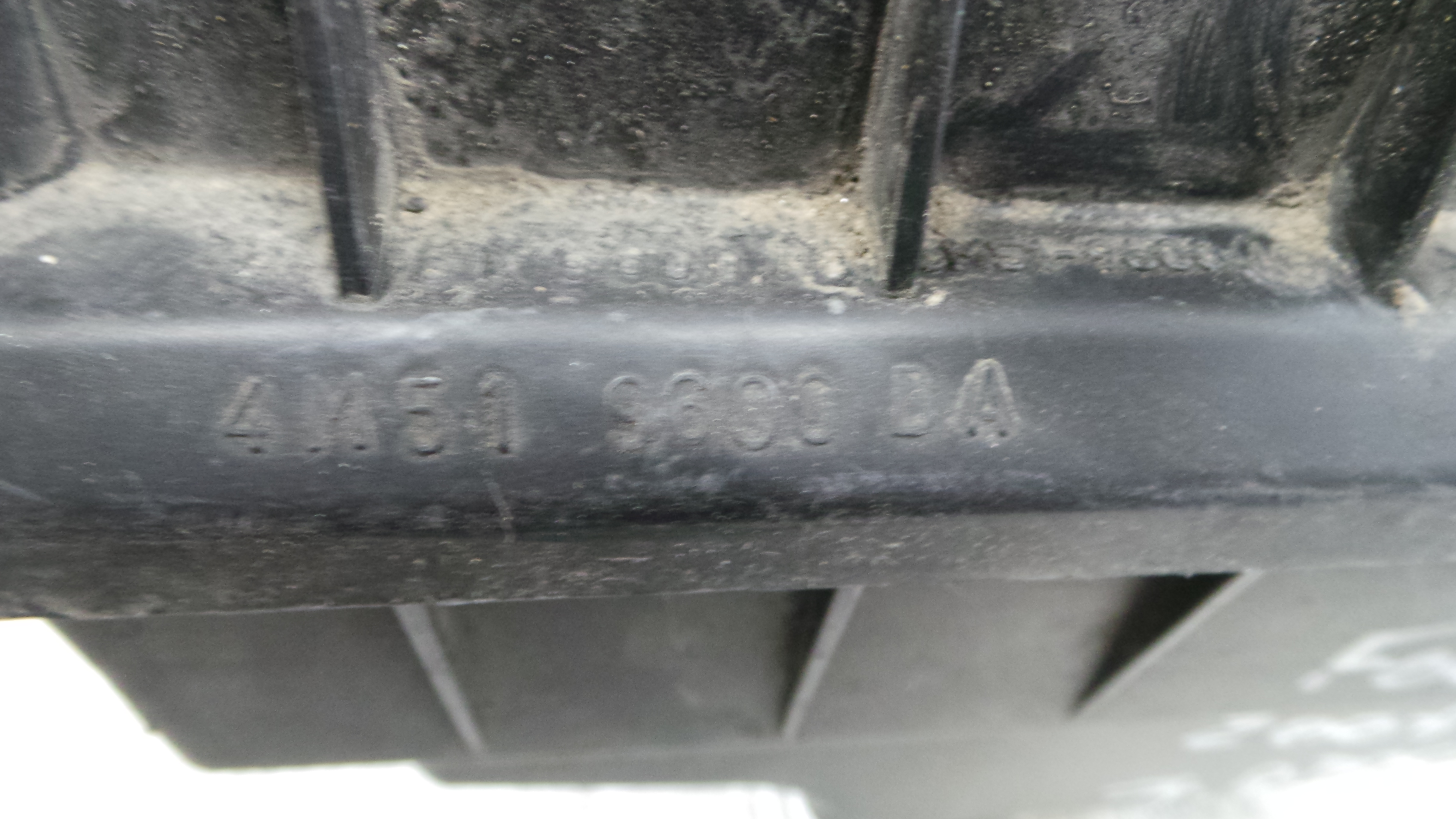 Caixa Filtro de Ar  4M51-9600-DA - FORD FOCUS II (DA_, HCP, DP)-33637834