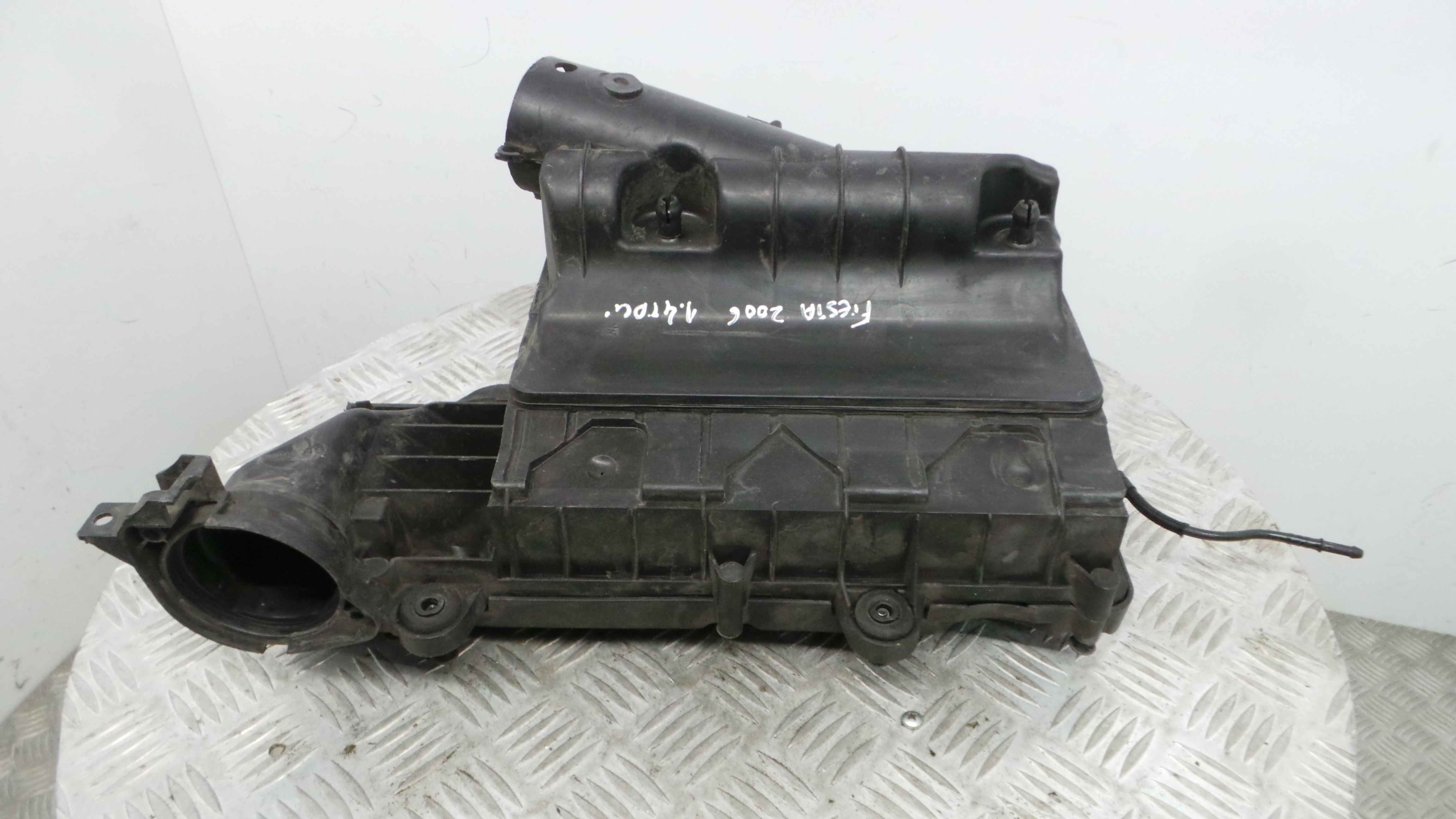 Caixa Filtro de Ar  9652987380 - FORD FIESTA V (JH_, JD_)-33637843