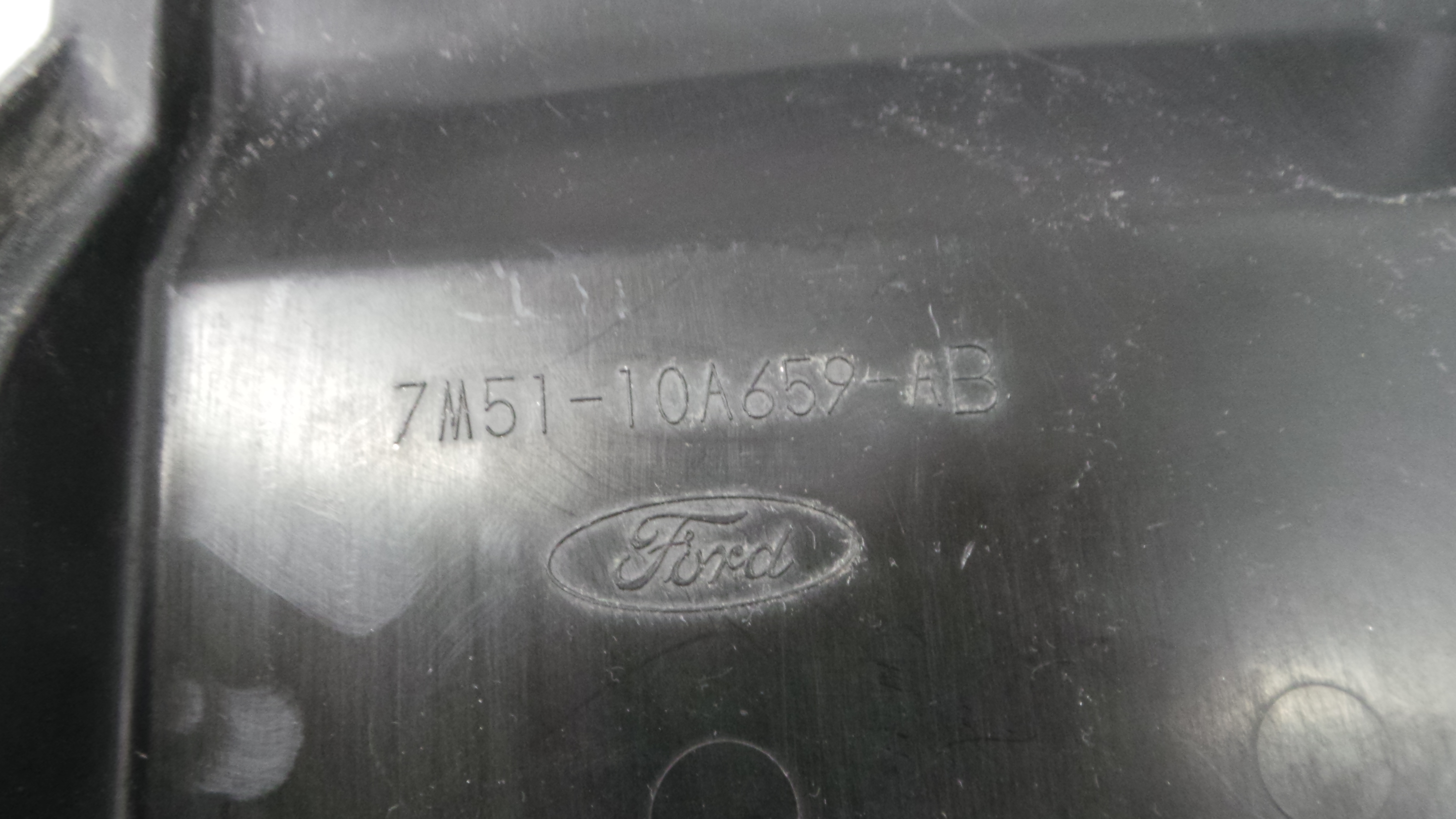 Tampa da Bateria 7M51-10A659-AB - FORD FOCUS II (DA_, HCP, DP)-33637992