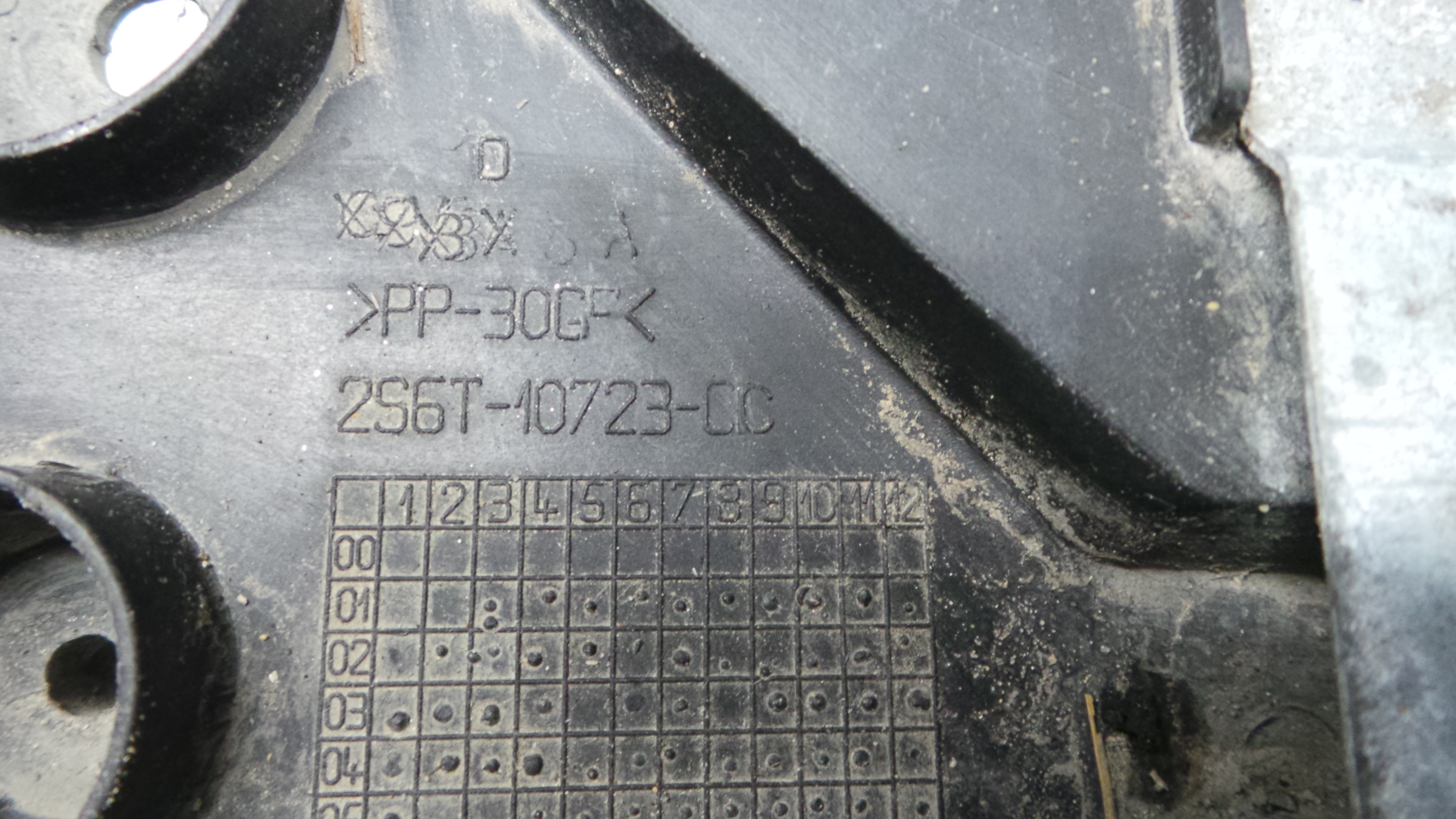 Base da Bateria 2S6T-10723-CC - FORD FIESTA V (JH_, JD_)-33638045