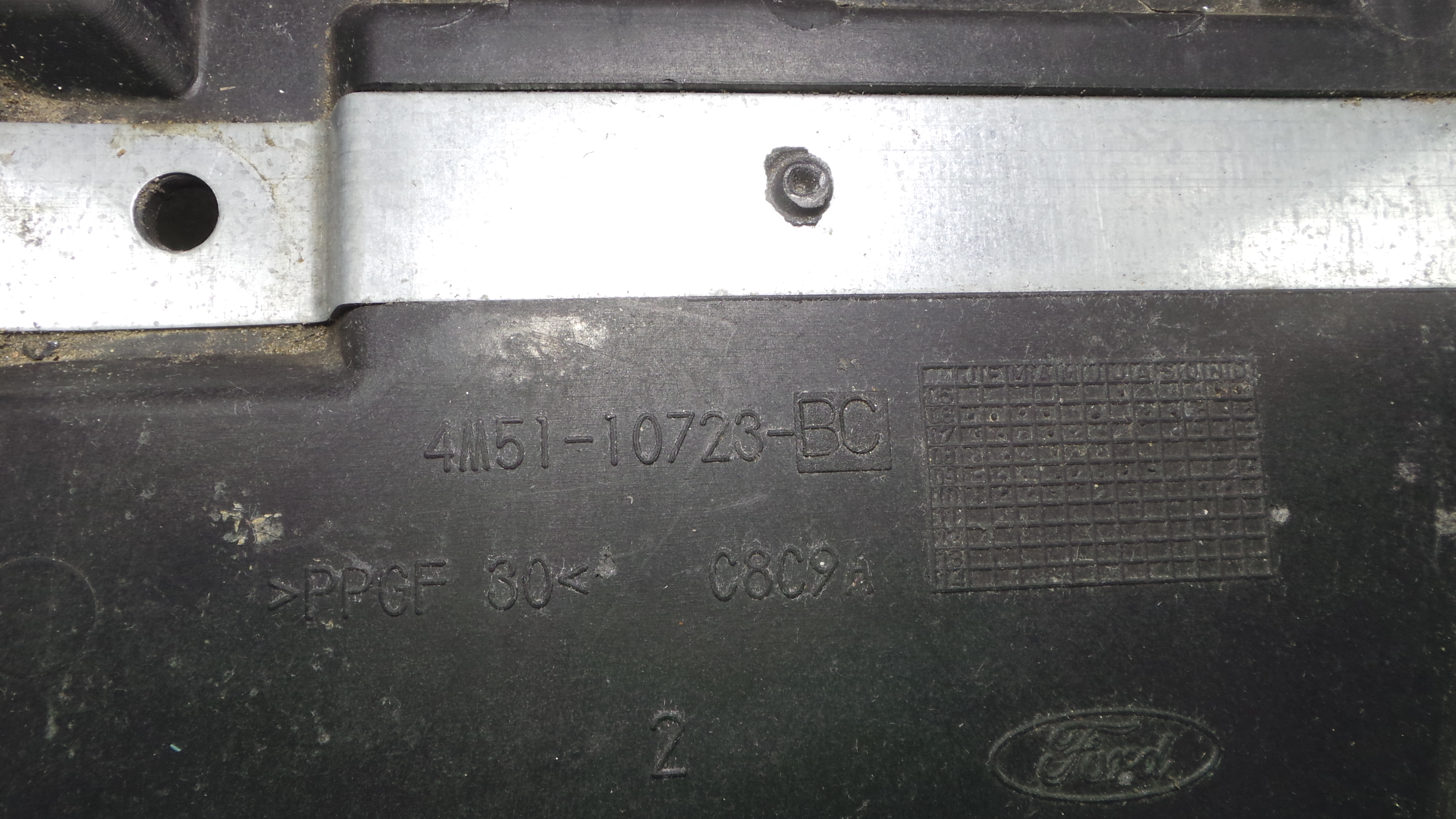 Base da Bateria 4M51-10723-BC - FORD FOCUS II (DA_, HCP, DP)-33638103