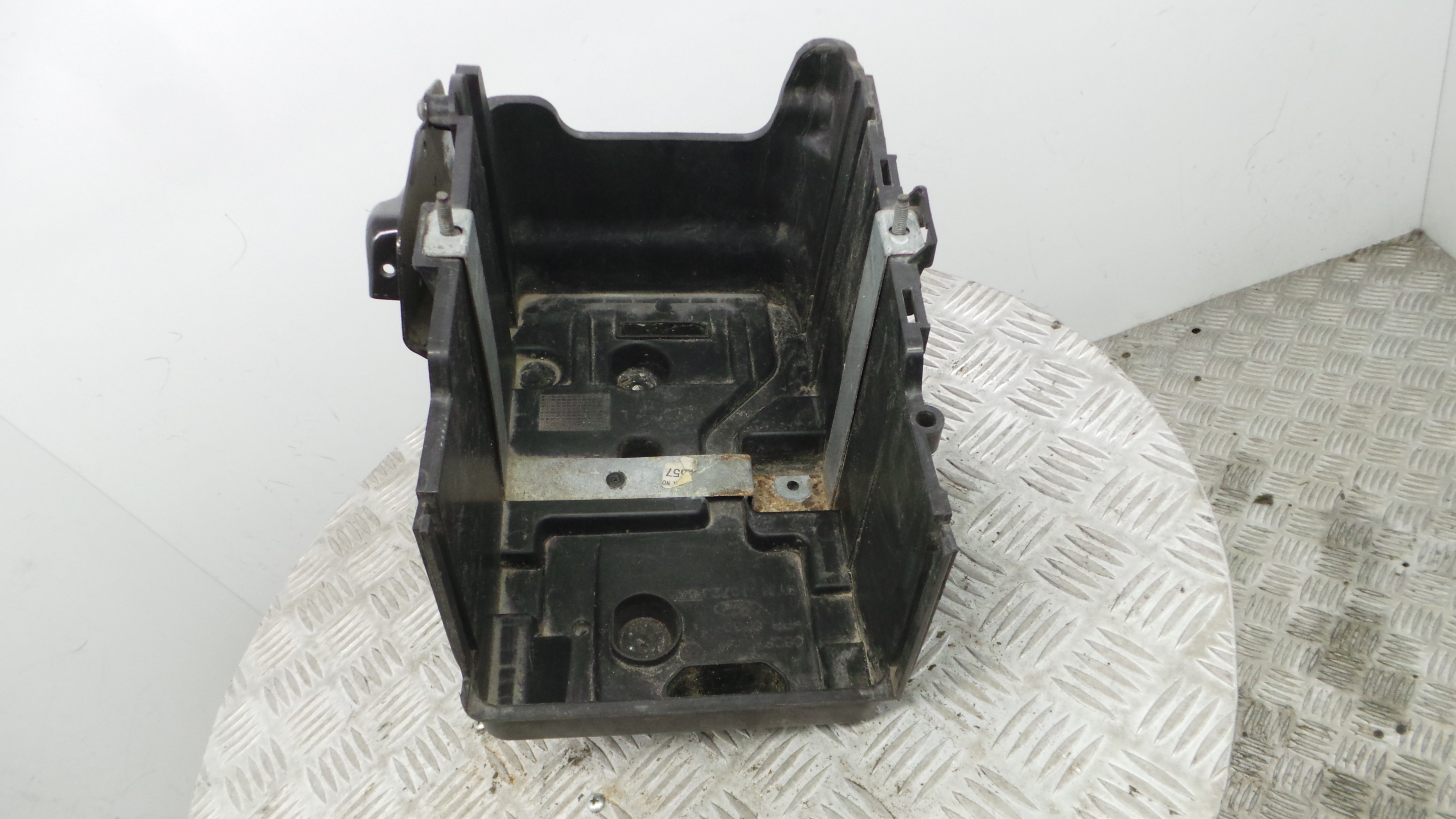 Base da Bateria 8V21-10723-BA - FORD FIESTA VI (CB1, CCN)-33638262