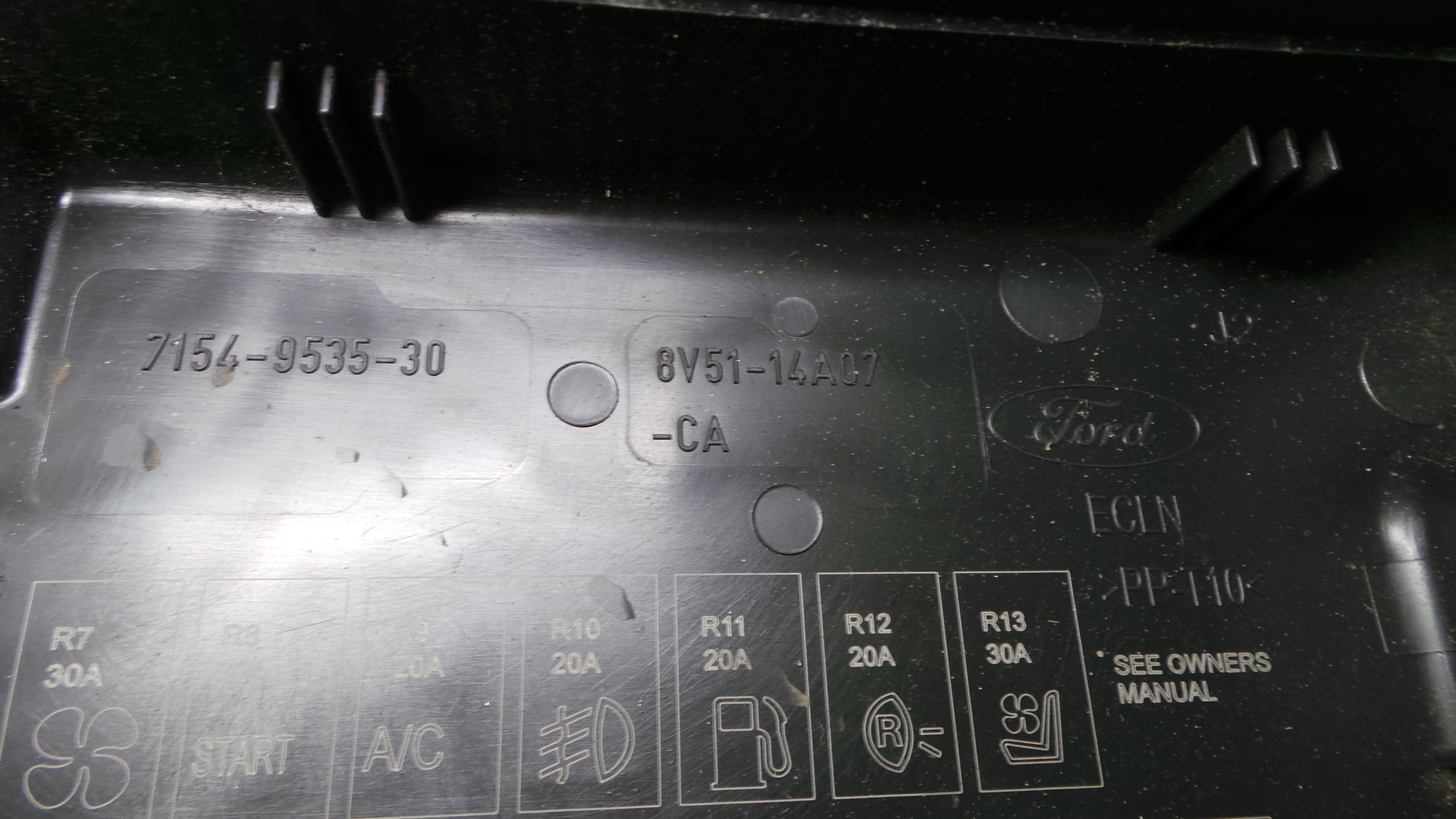 Caixa de Fusiveis 7154-7289-30 - FORD FIESTA VI (CB1, CCN)-33638288