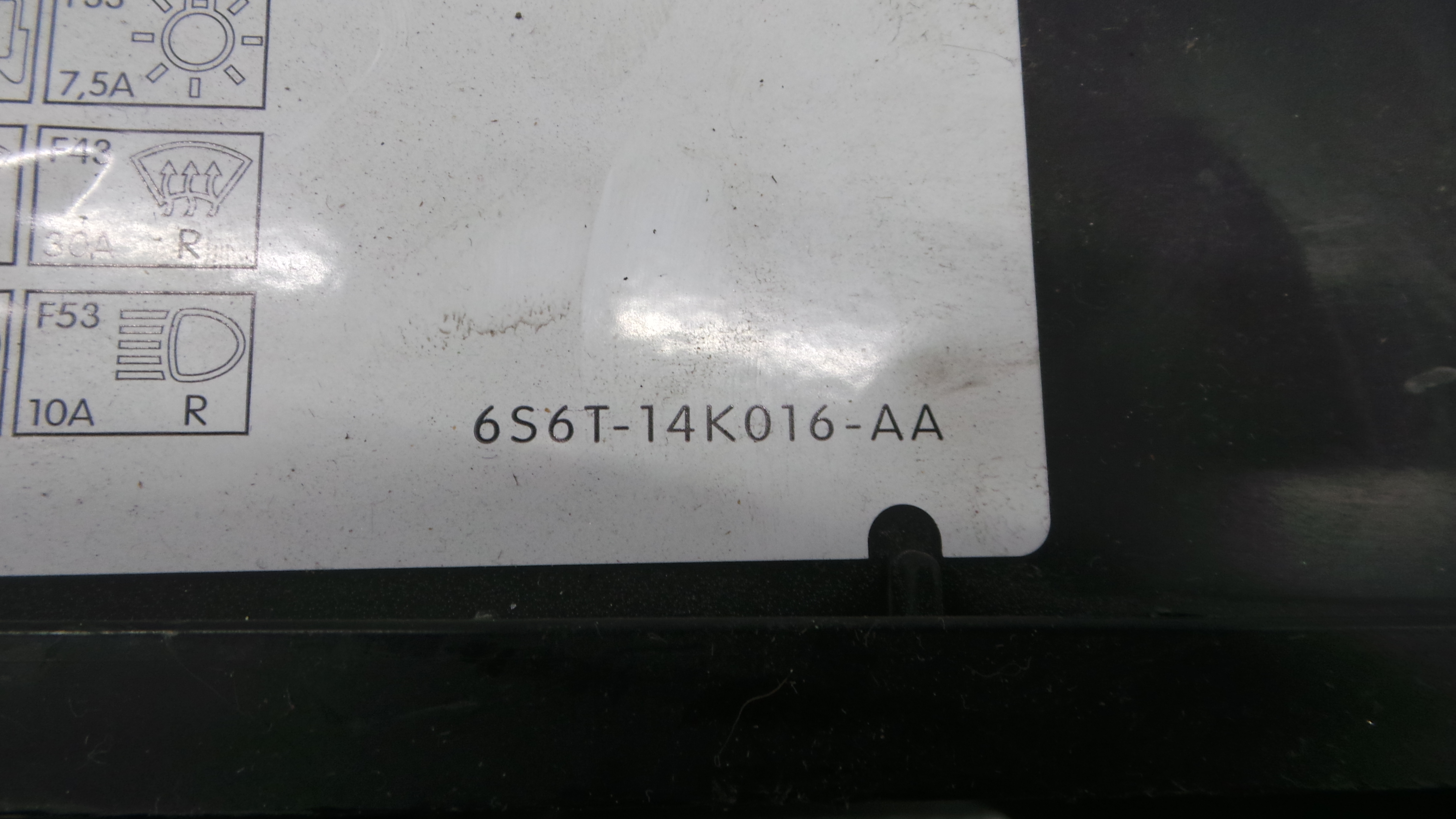 Porta Luvas  6S61-A06024-ADW - FORD FIESTA V (JH_, JD_)-33638387