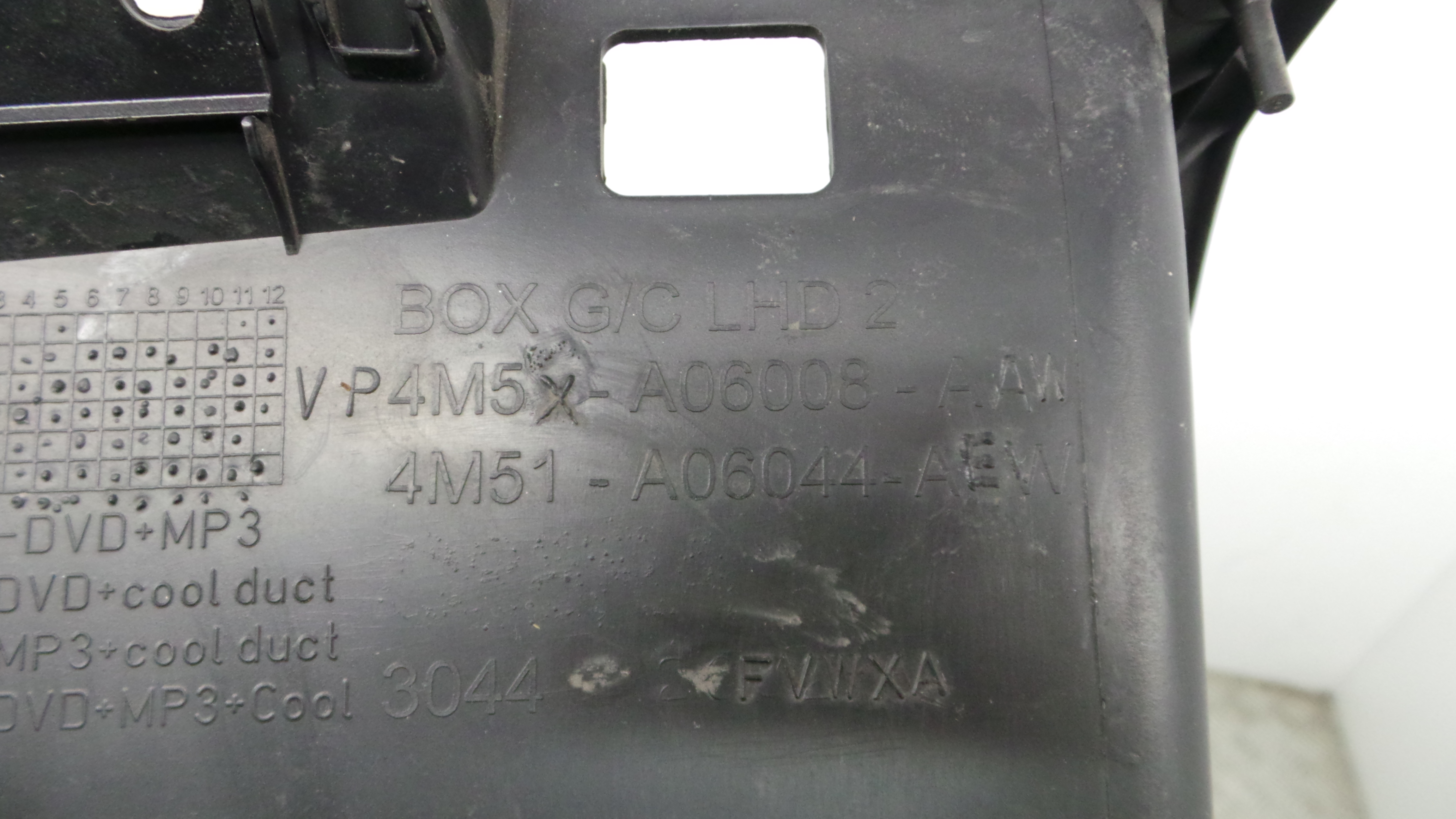 Porta Luvas  4M51-A06044-AEW - FORD FOCUS II (DA_, HCP, DP)-33638392