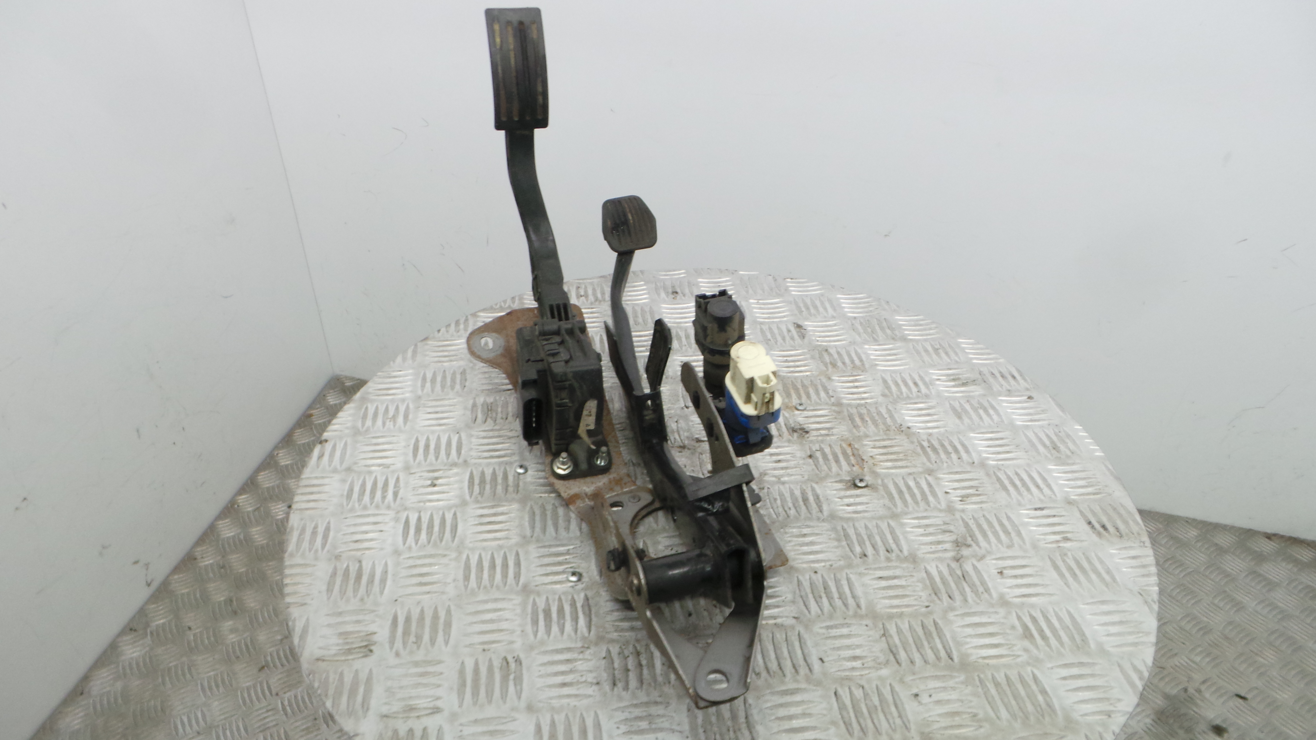 Pedal do Travão 3M51-2467-AR - FORD C-MAX (DM2)-33638756