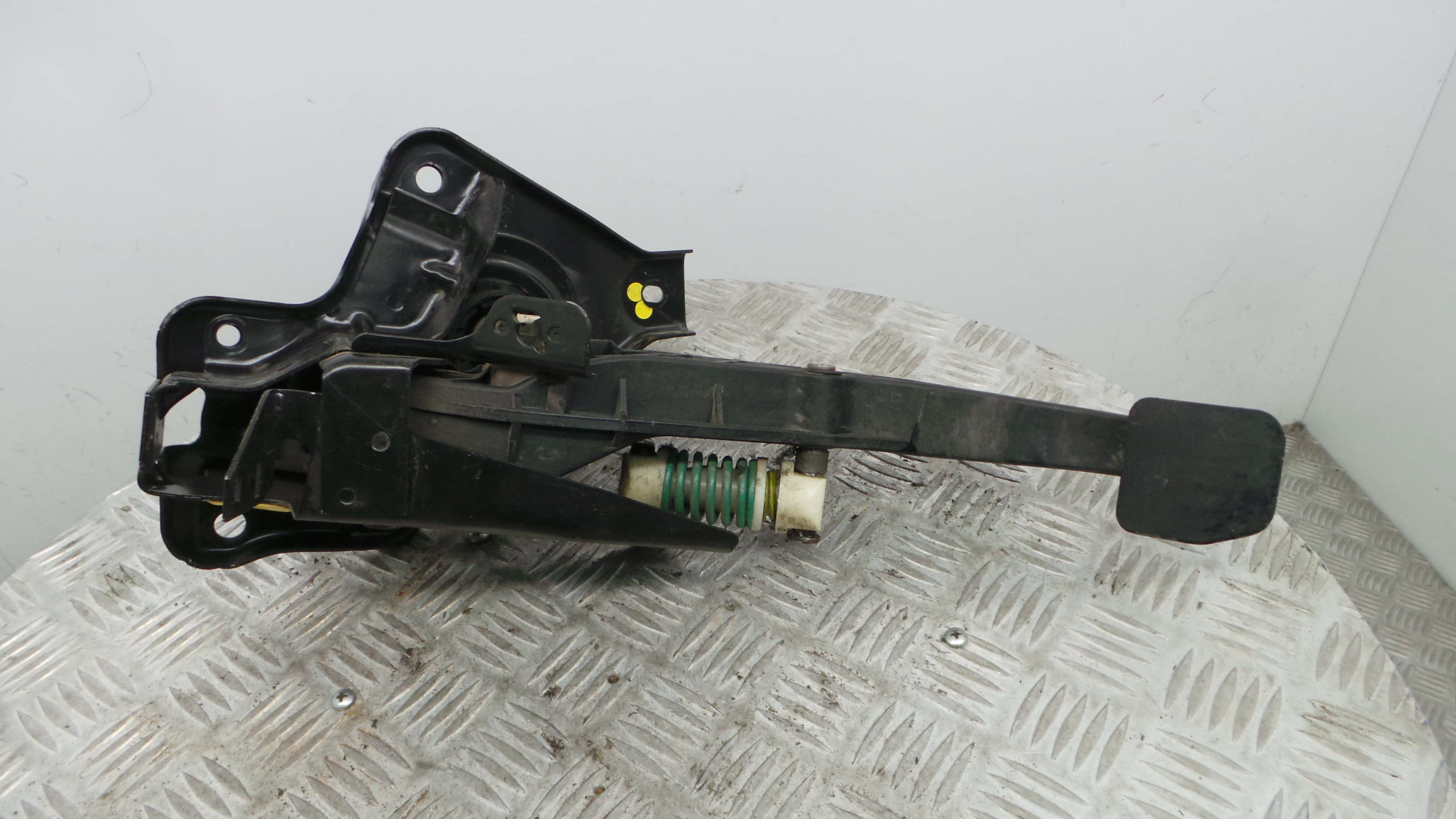 Pedal de Embraiagem 6G92-7B633-NG - FORD S-MAX (WA6)-33638781