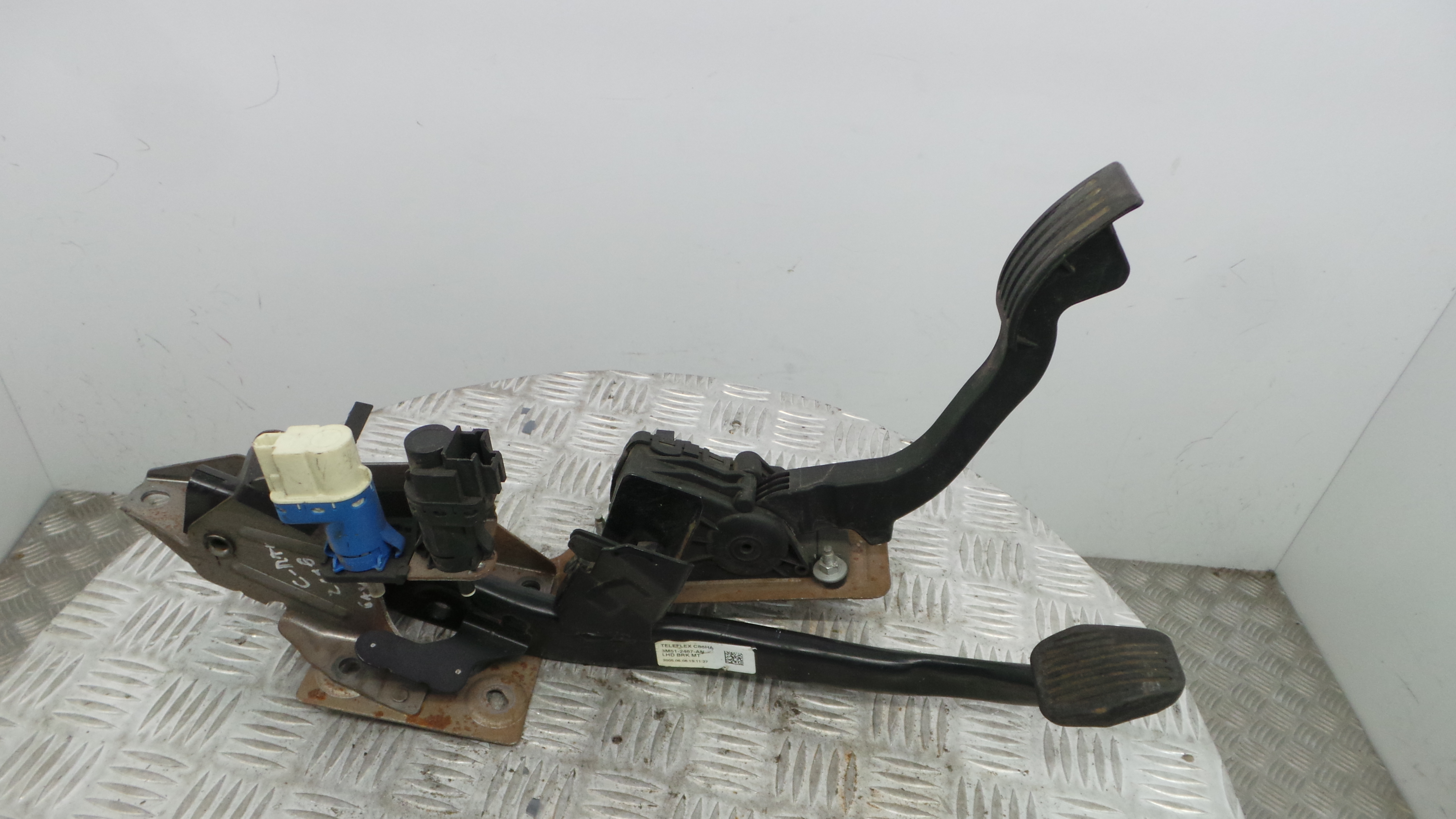 Pedal do Travão 3M51-2467-AN - FORD FOCUS C-MAX (DM2)-33638933