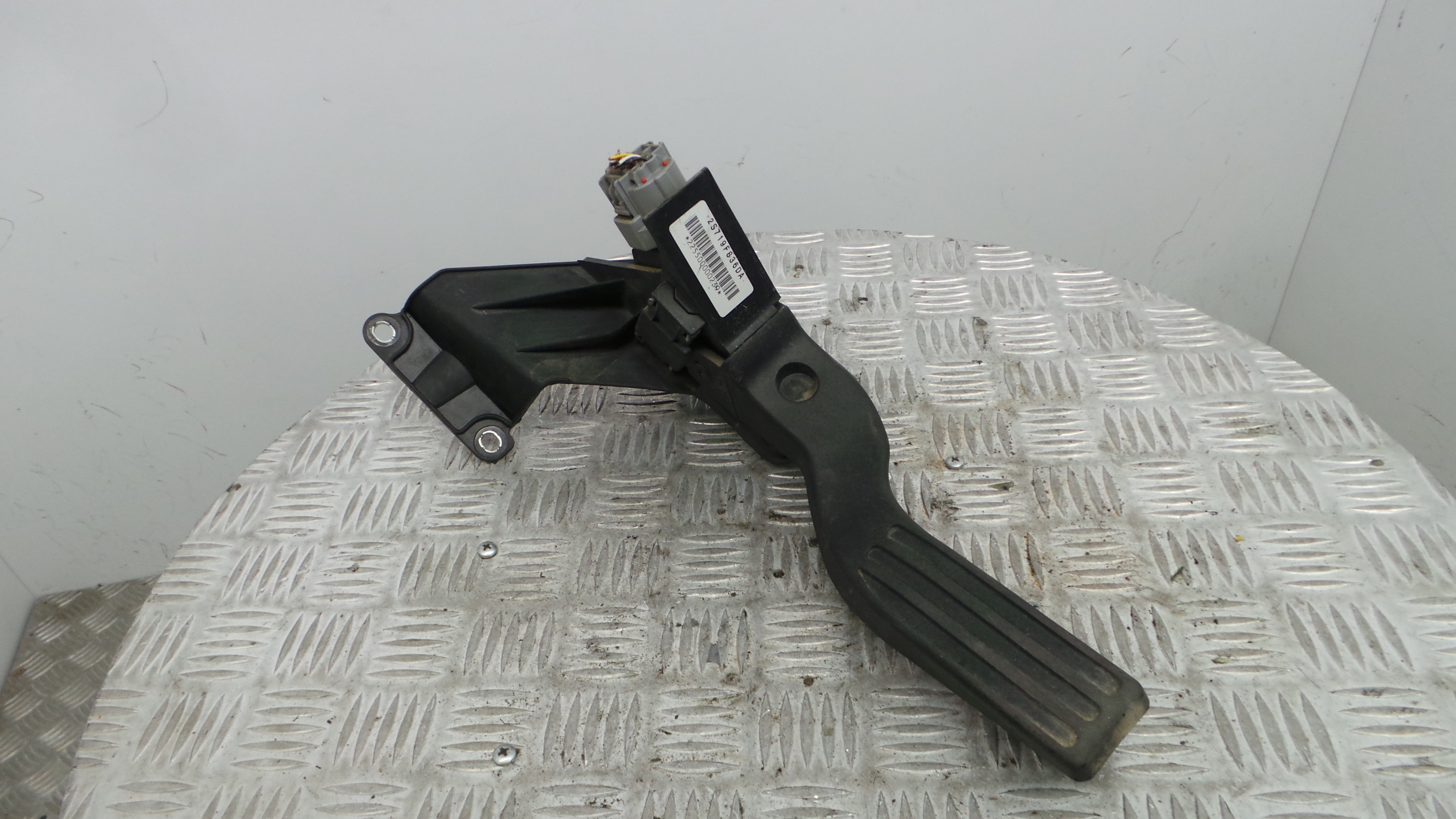 Pedal do Acelerador 2S71-9F836-DA - FORD MONDEO III (B5Y)-33639004